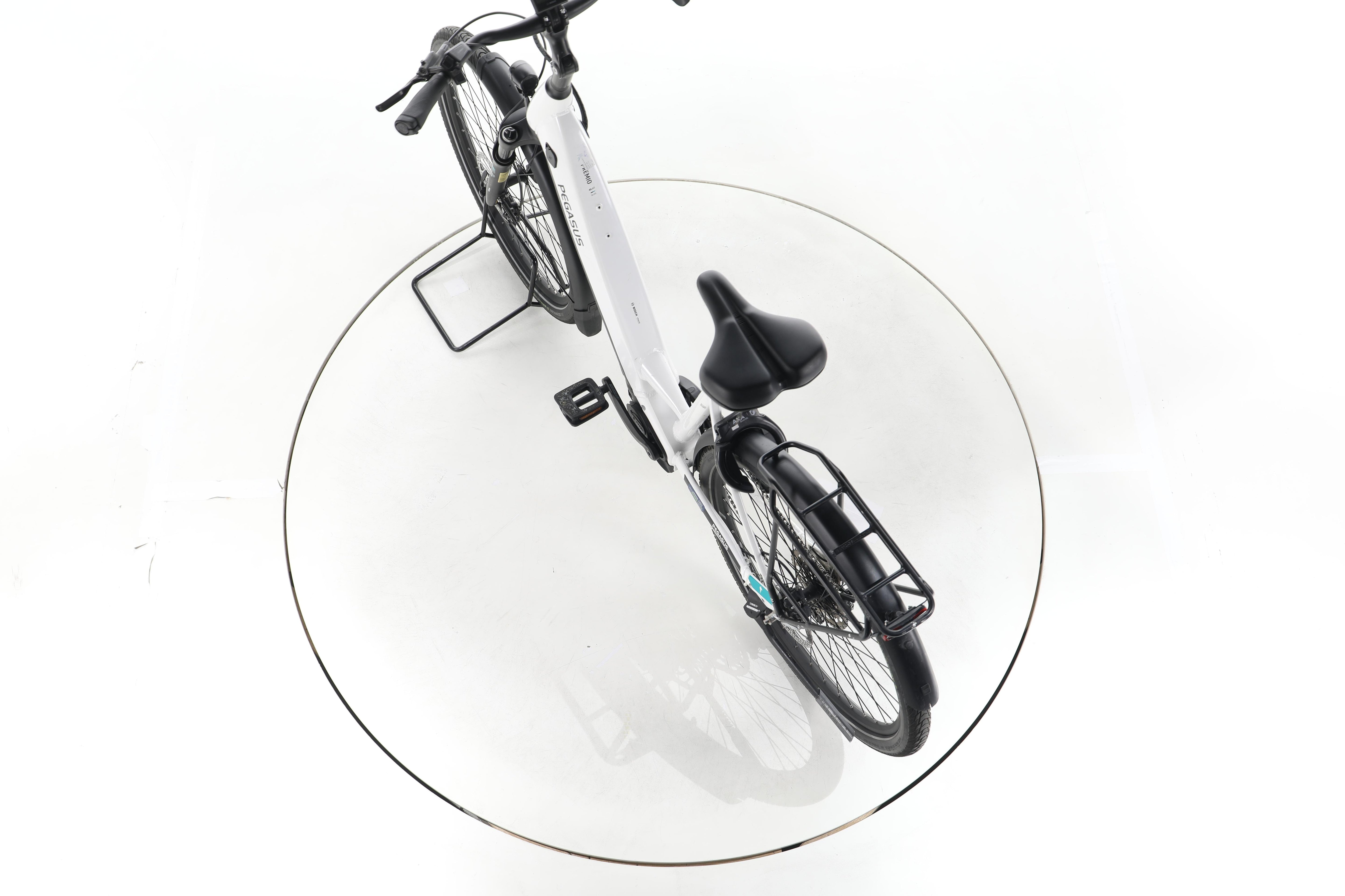 Pegasus Premio EVO 10 Lite Trekking E-Bike Tiefeinsteiger - Image 21