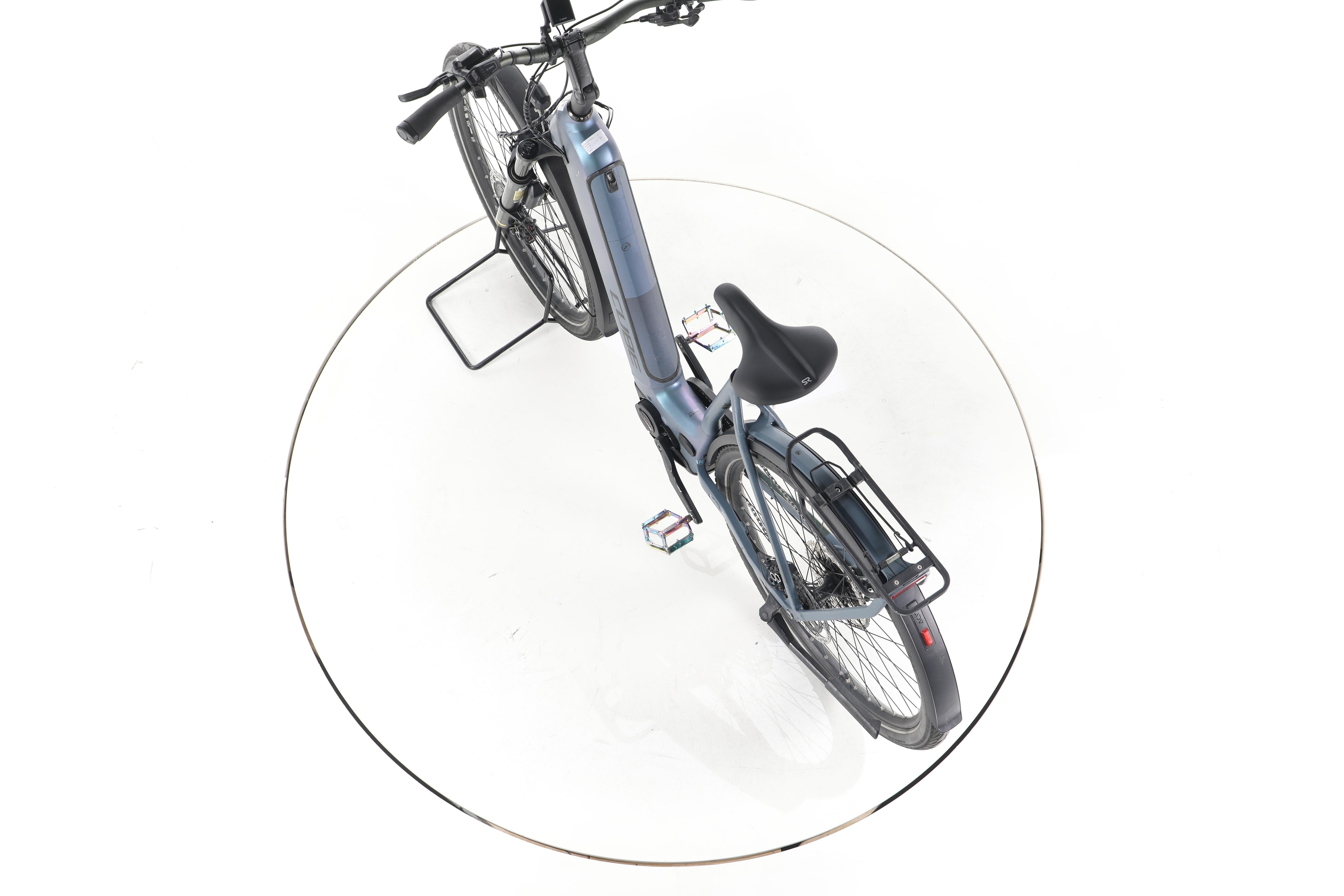 Cube Kathmandu Hybrid ABS Trekking E-Bike Tiefeinsteiger - Image 21