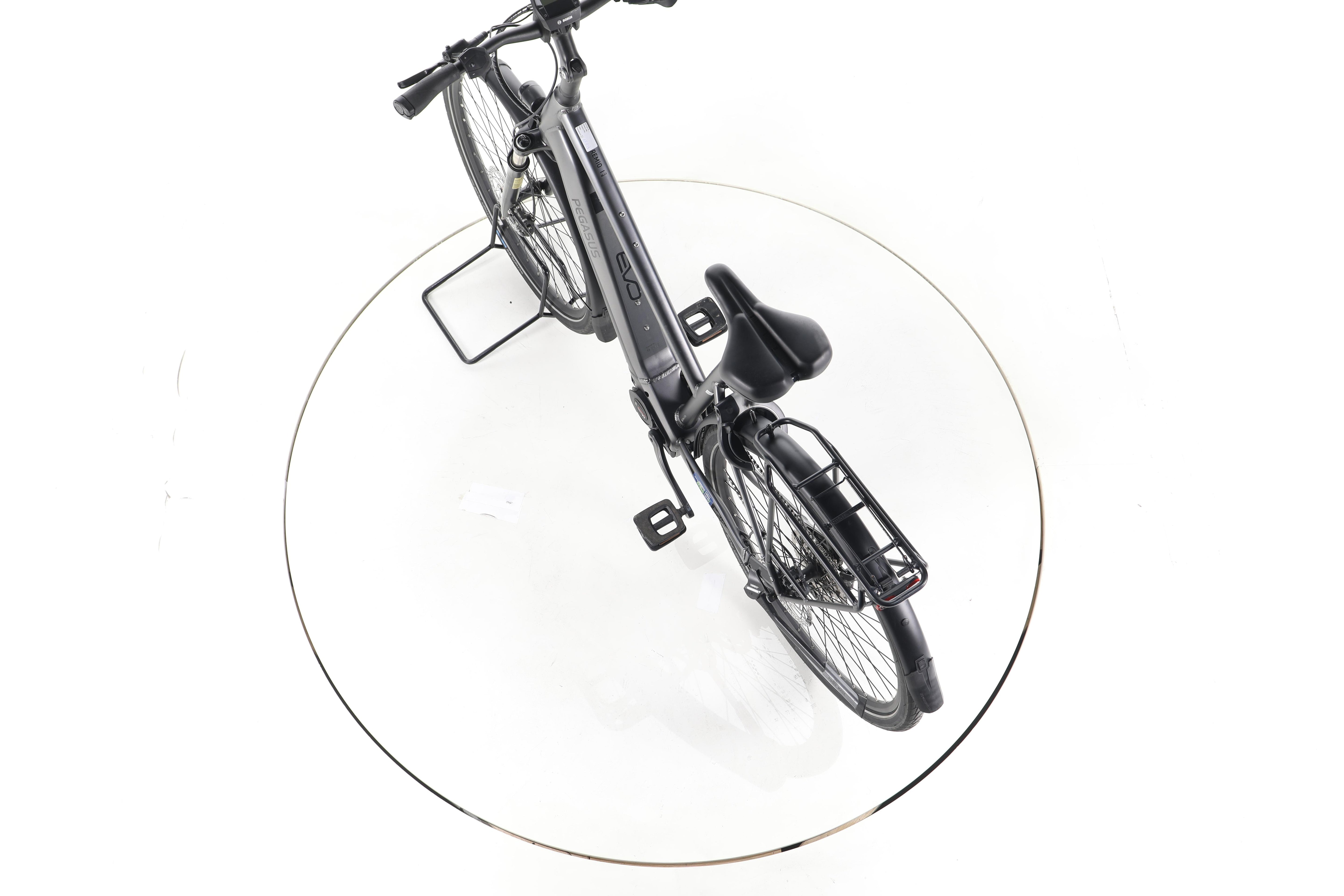 Pegasus Premio EVO 10 Lite Trekking E-Bike Tiefeinsteiger - Image 21