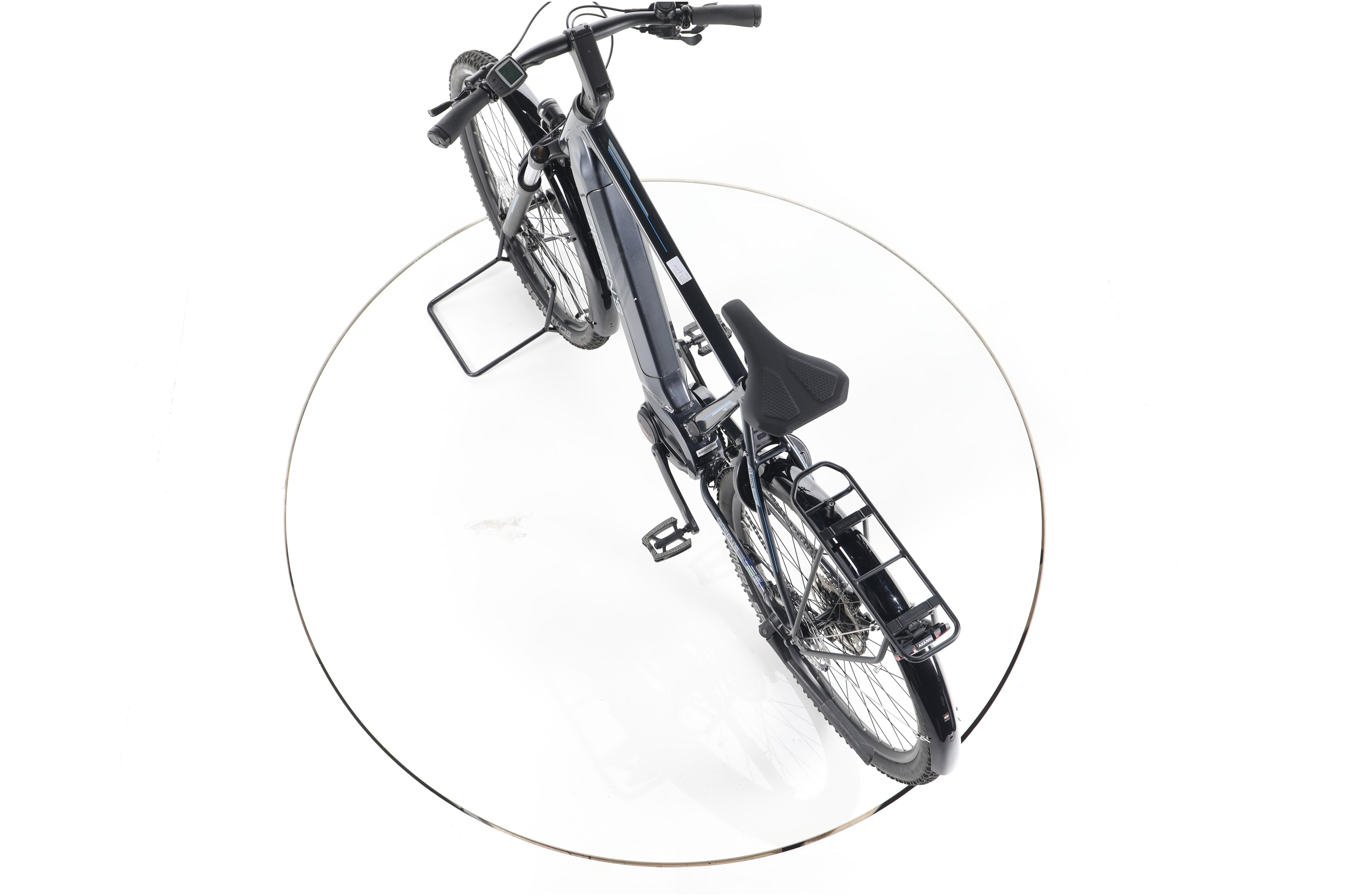 Green's Dorset Trekking E-Bike - Image 21
