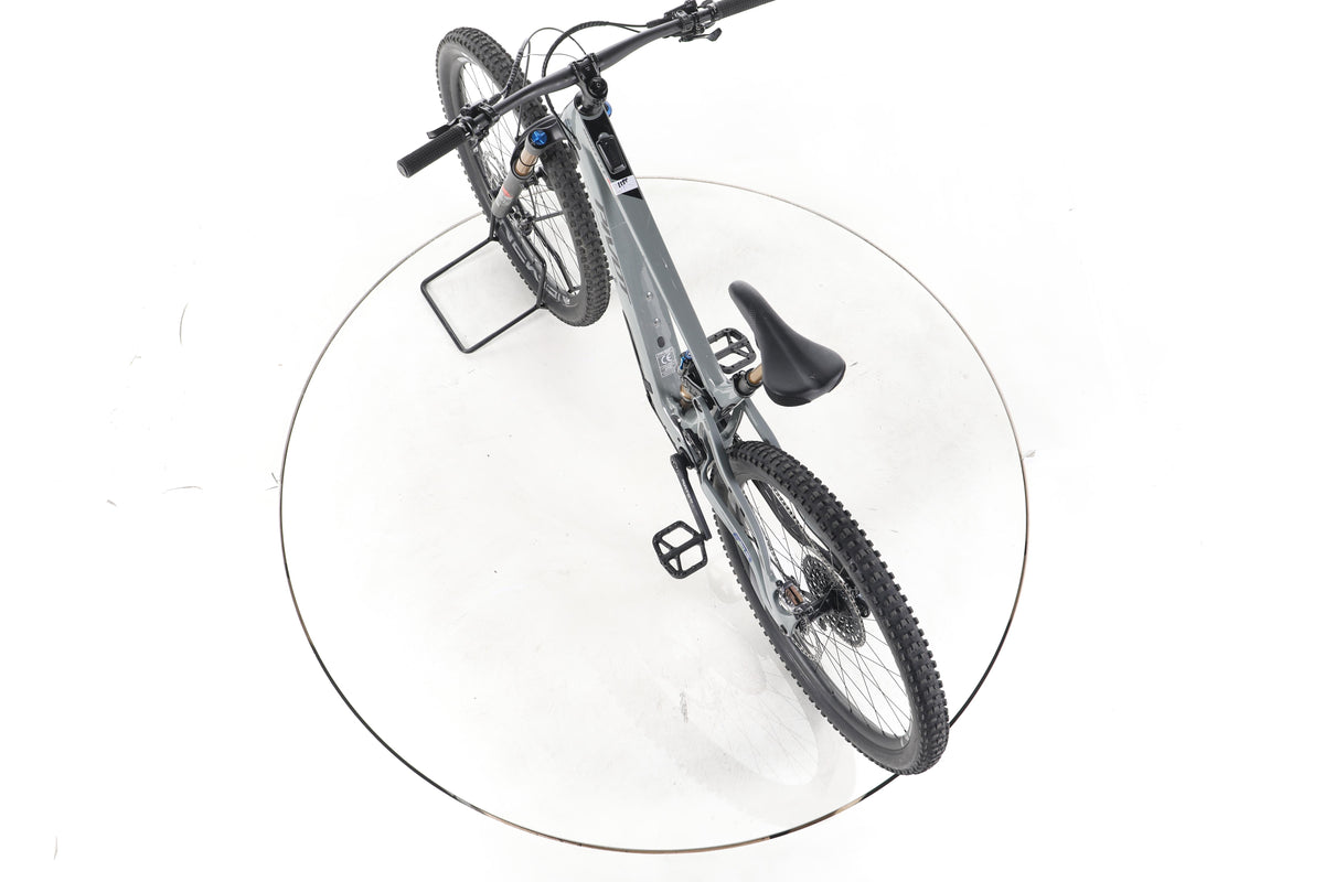 Pivot Cycles Shuttle SL E-Bike Fully Carbon - Image 21