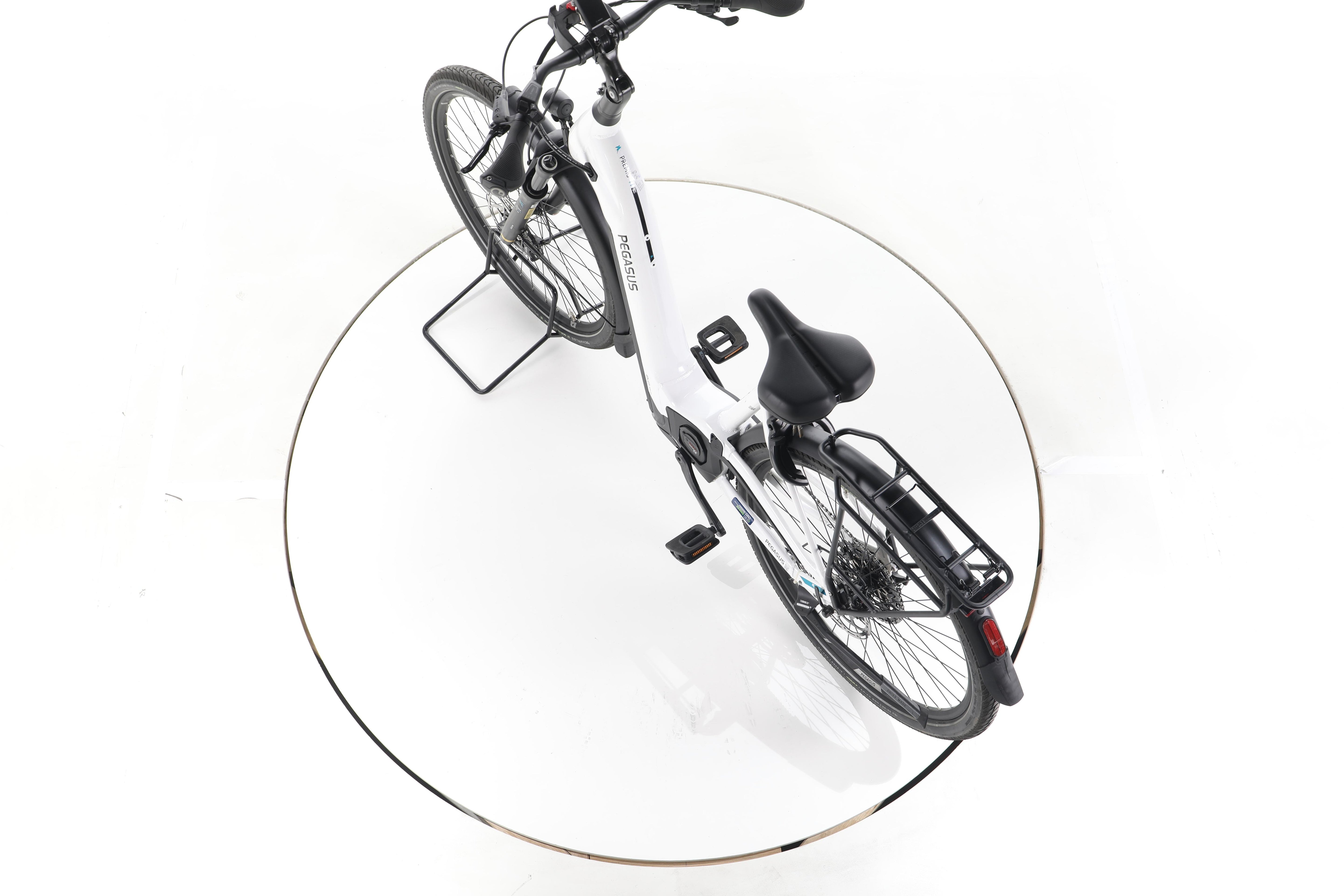 Pegasus Premio EVO 11 "40 Years" Trekking E-Bike Tiefeinsteiger - Image 21