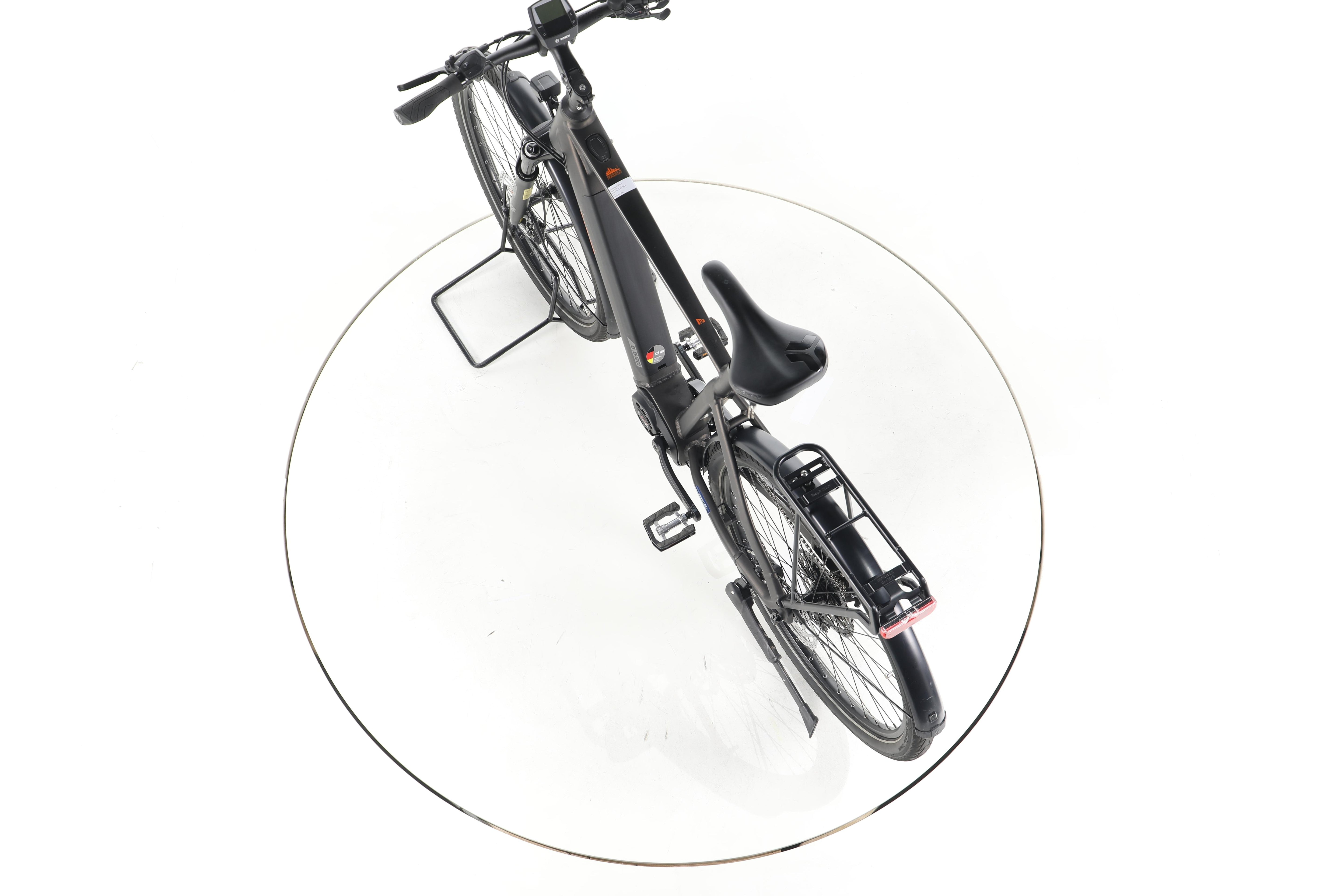 Carver Route E.530 Trekking E-Bike - Image 21
