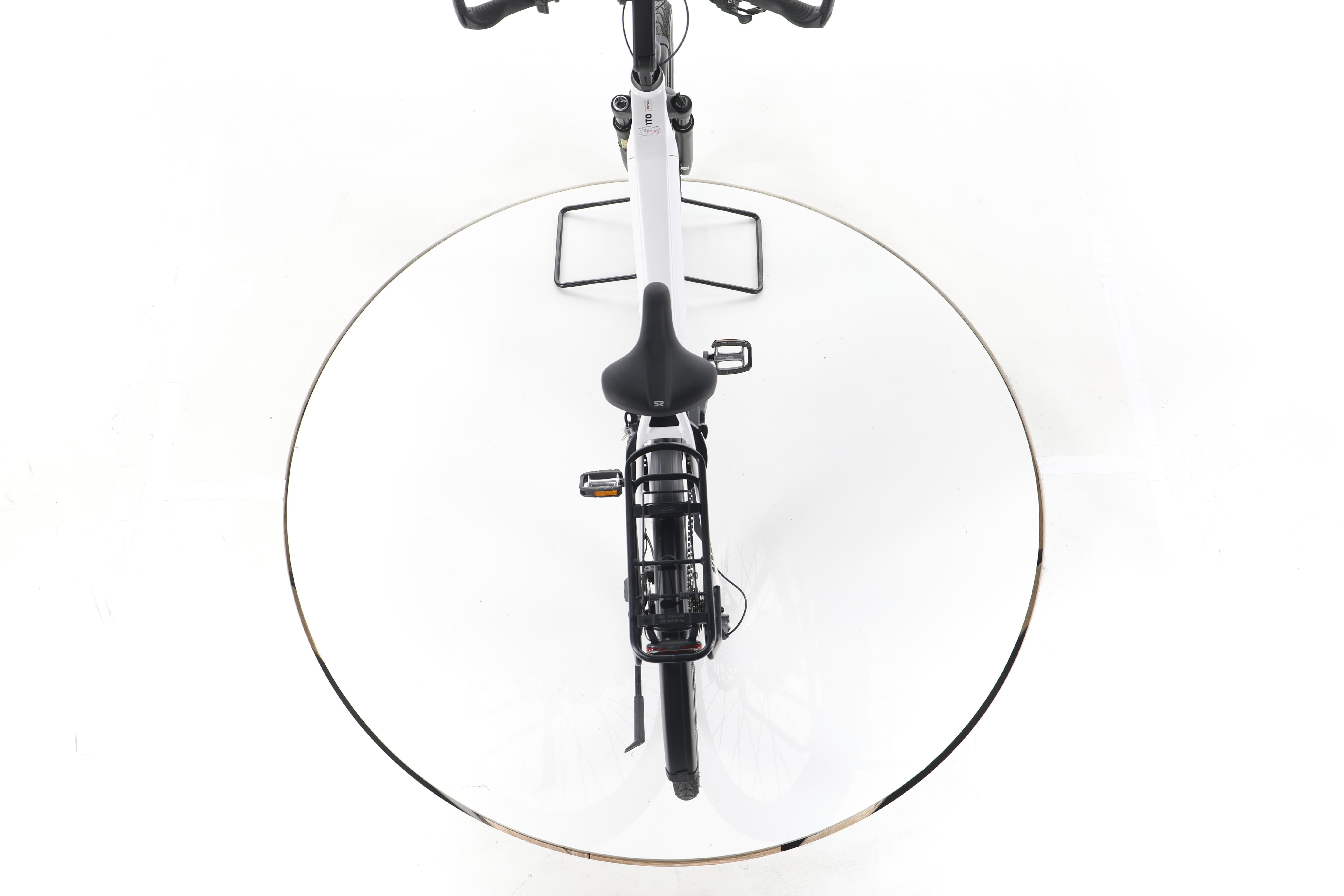 KTM Cento 10 Plus Trekking E-Bike 2024 - Image 22