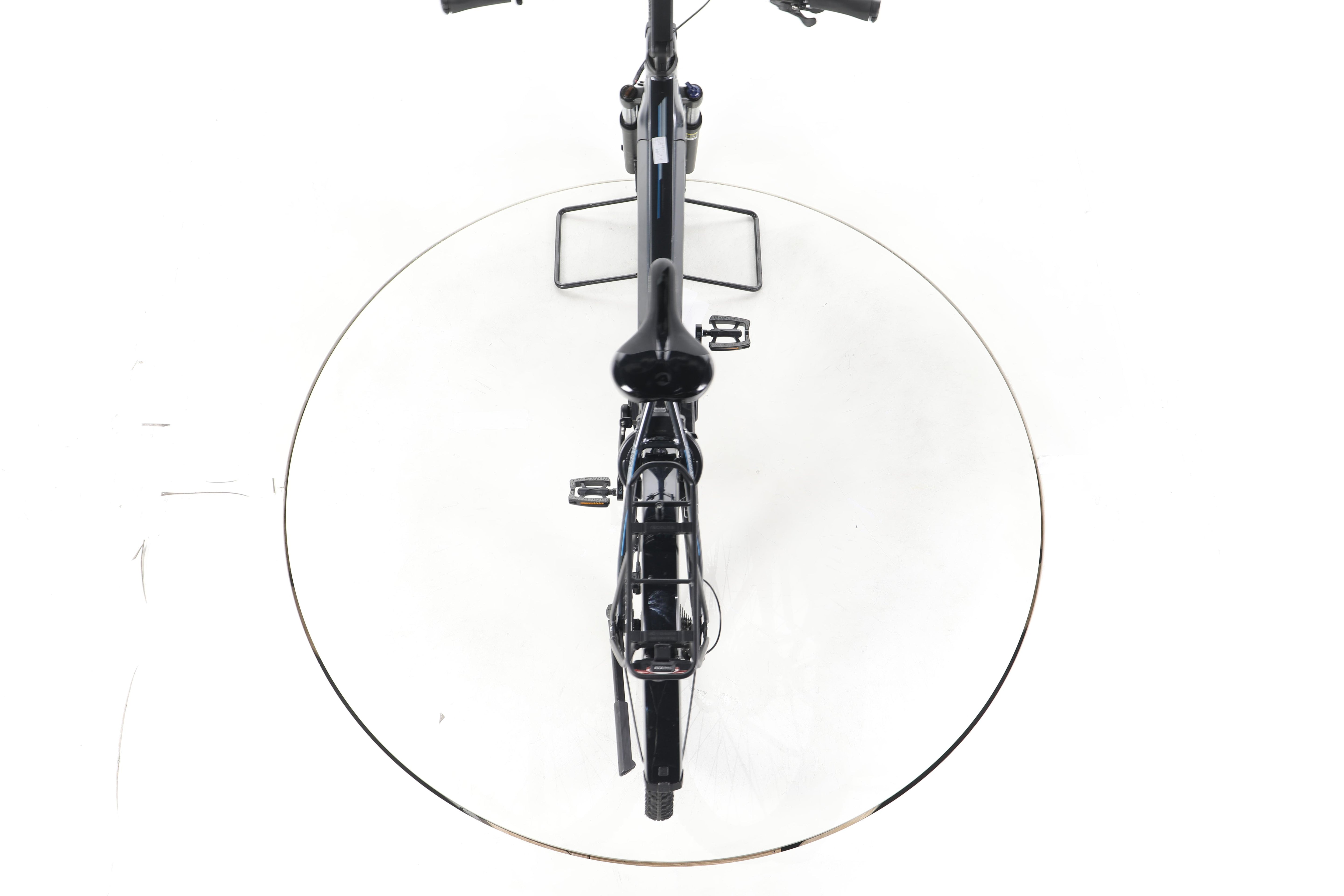 Green's Dorset Trekking E-Bike - Image 22