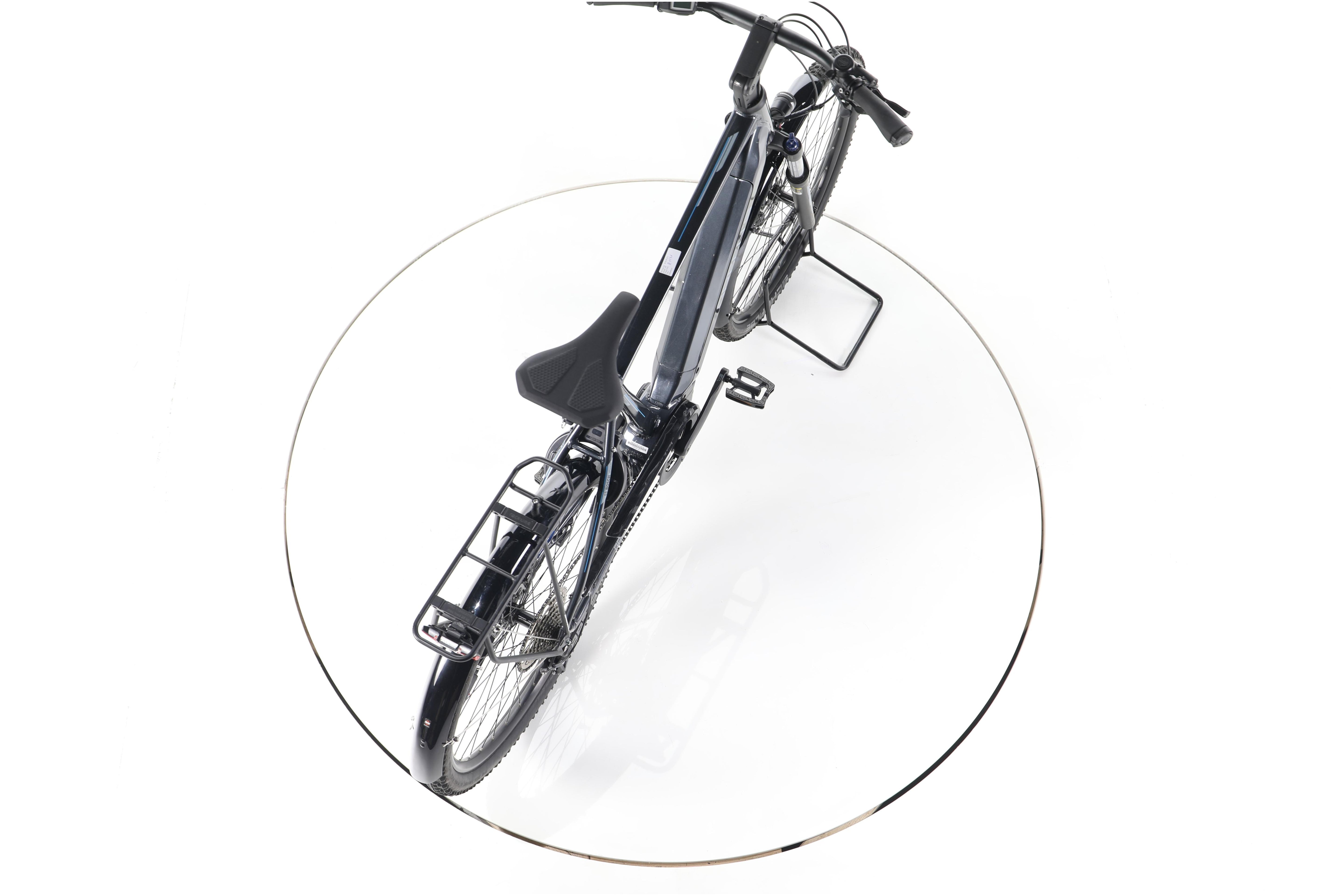 Green's Dorset Trekking E-Bike - Image 23