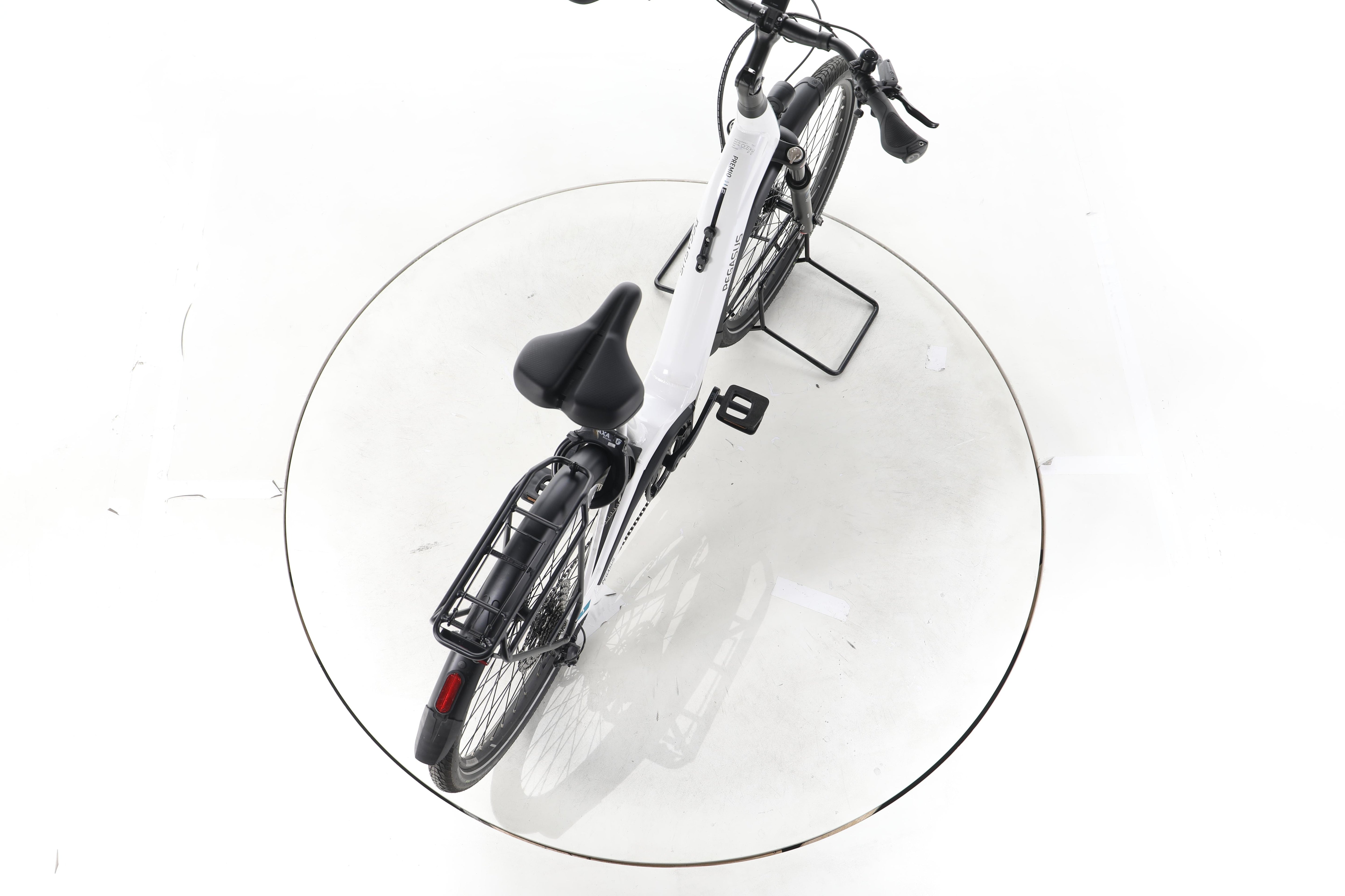 Pegasus Premio EVO 11 Trekking E-Bike Tiefeinsteiger - Image 23