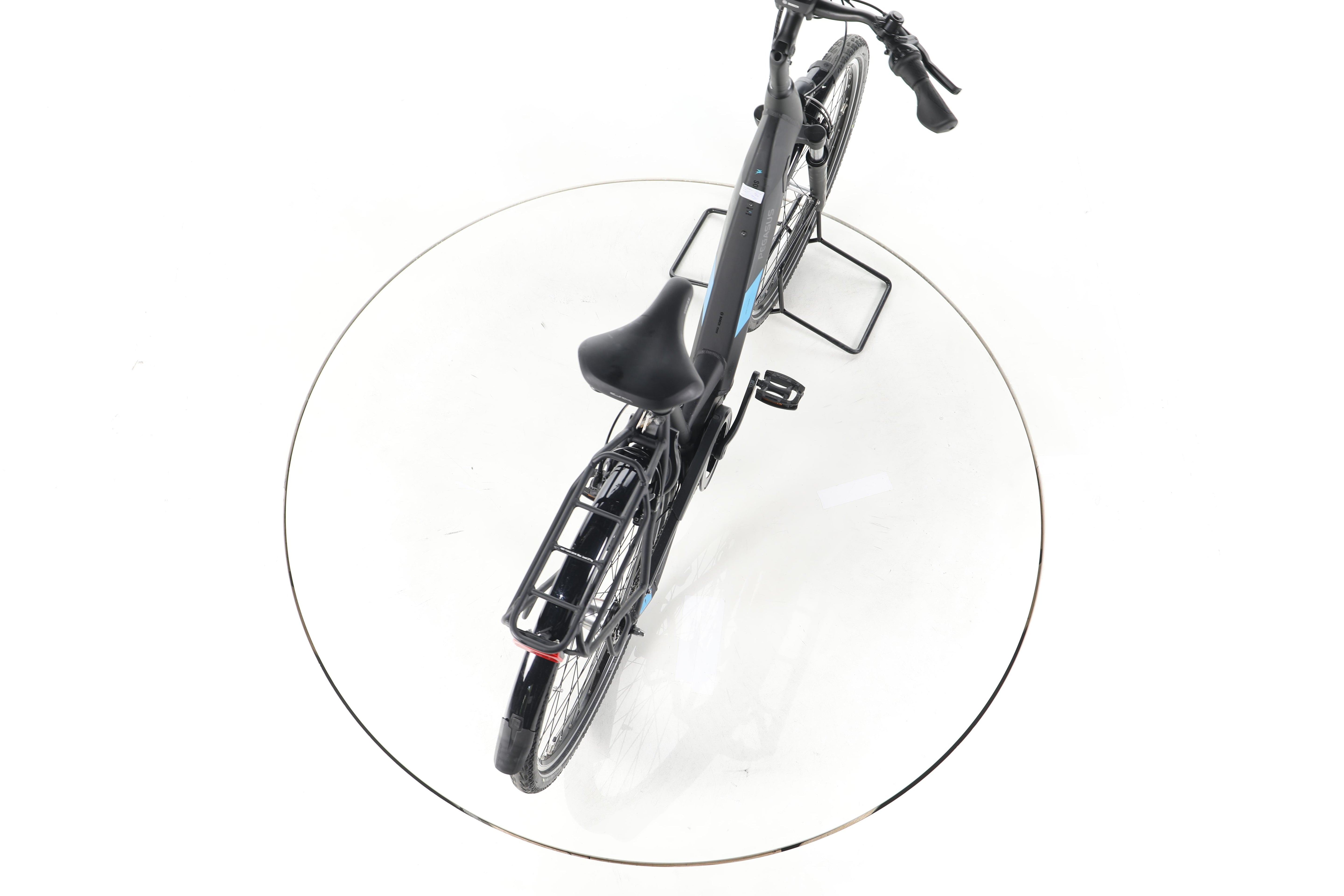 Pegasus Solero EVO 7R Plus Trekking E-Bike Tiefeinsteiger - Image 23