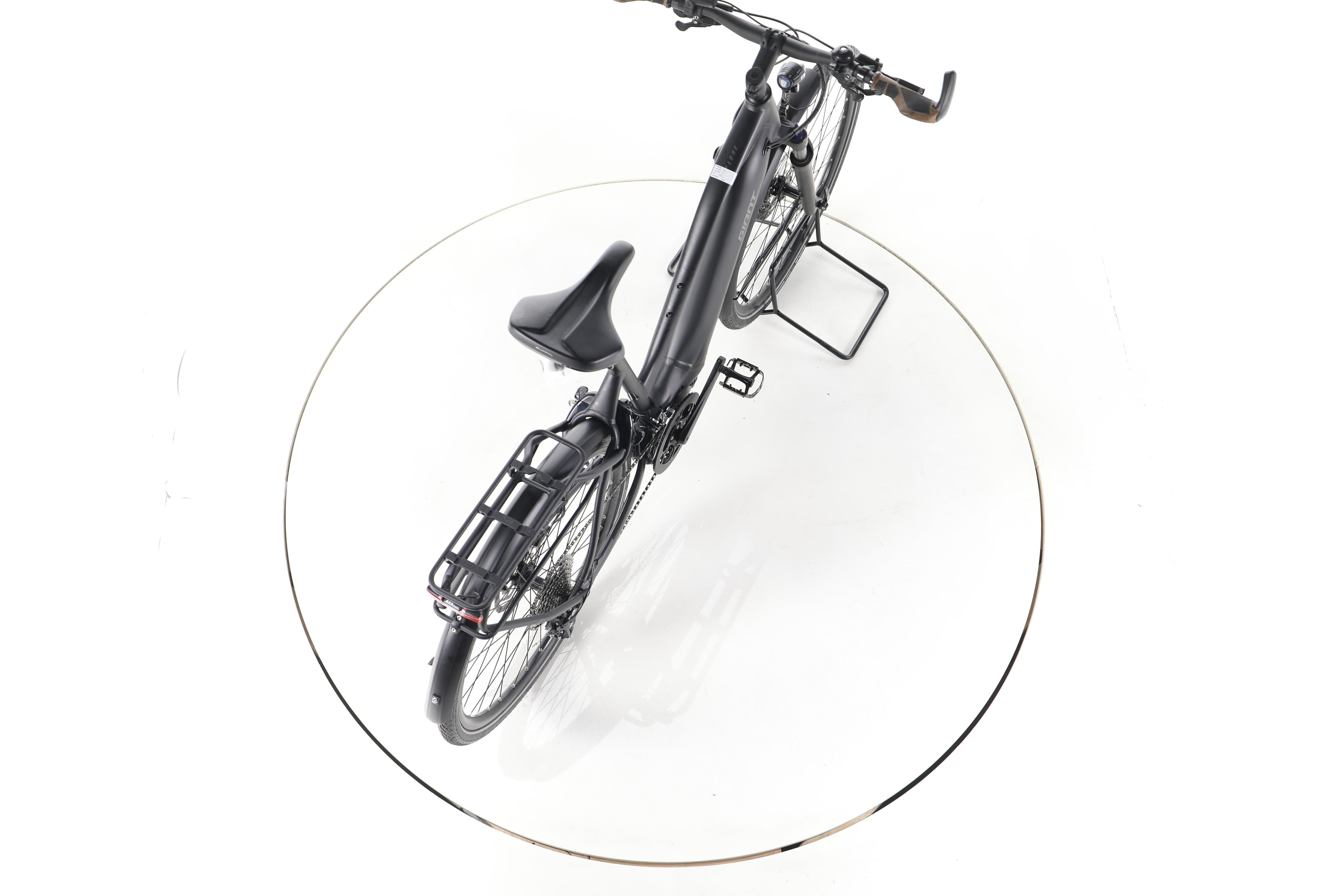 Giant Explore E+ 1 Trekking E-Bike - Image 23