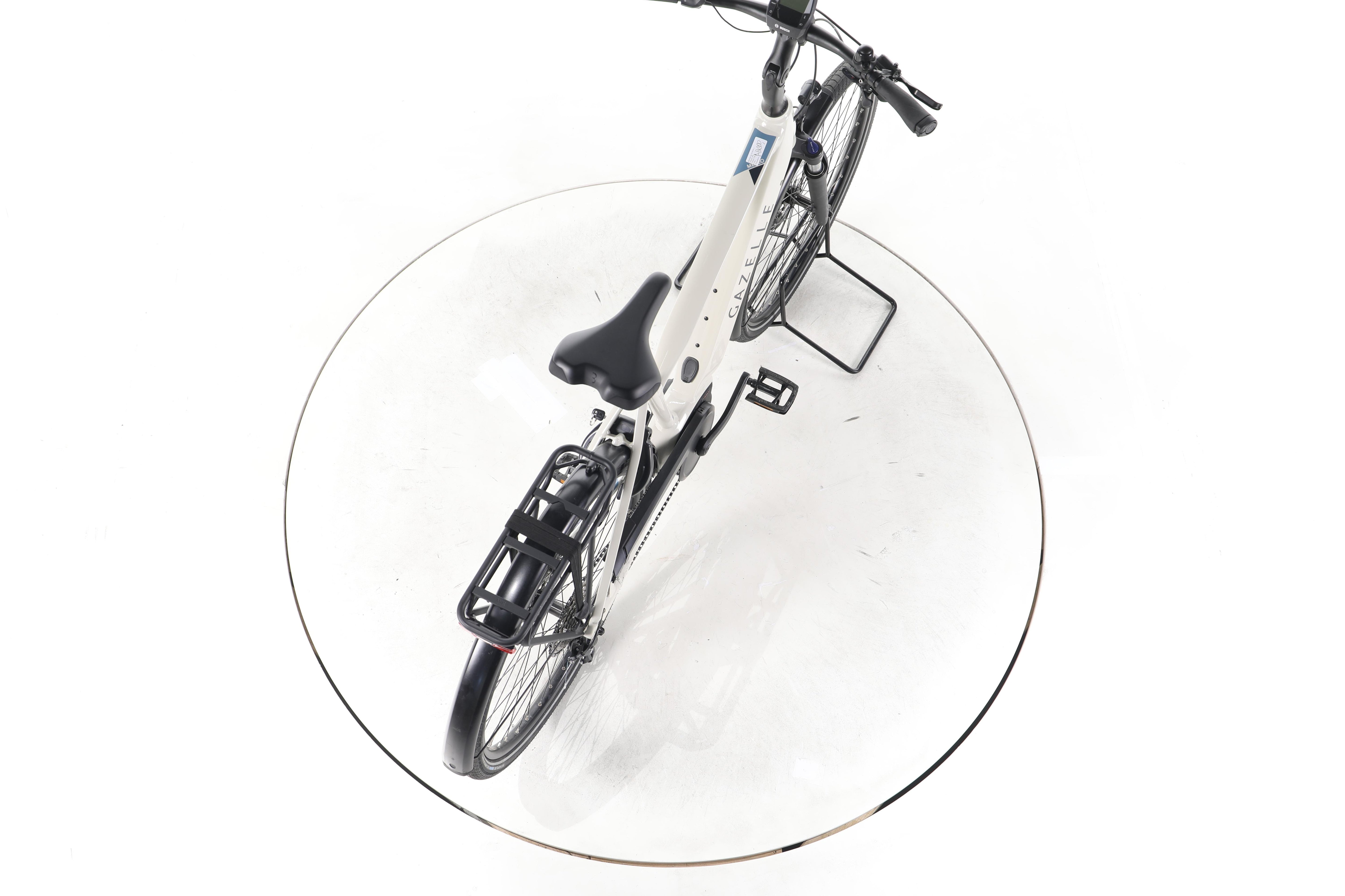 Gazelle Medeo T10 HMB Trekking E-Bike - Image 23