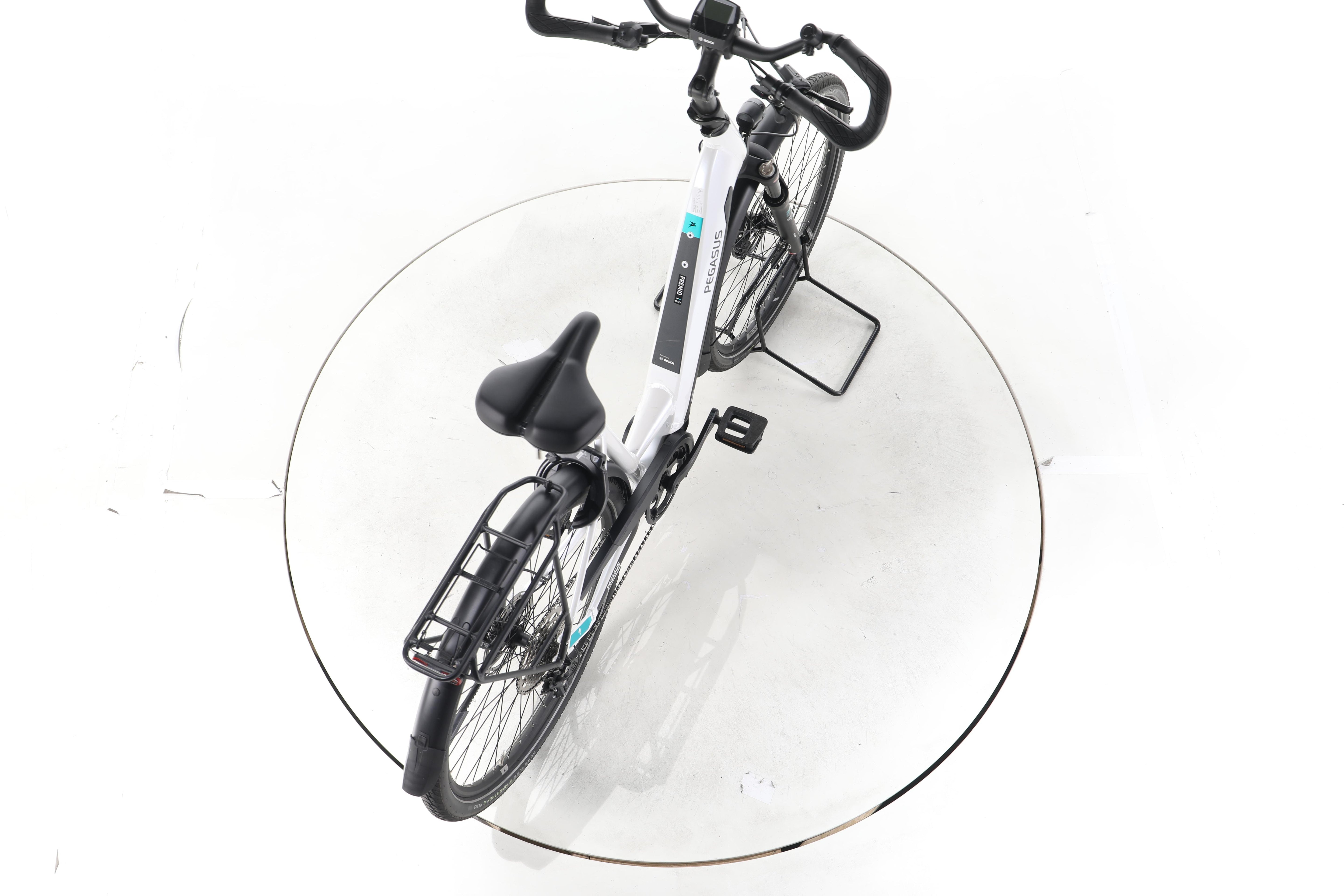 Pegasus Premio EVO Lite Trekking E-Bike Tiefeinsteiger - Image 23