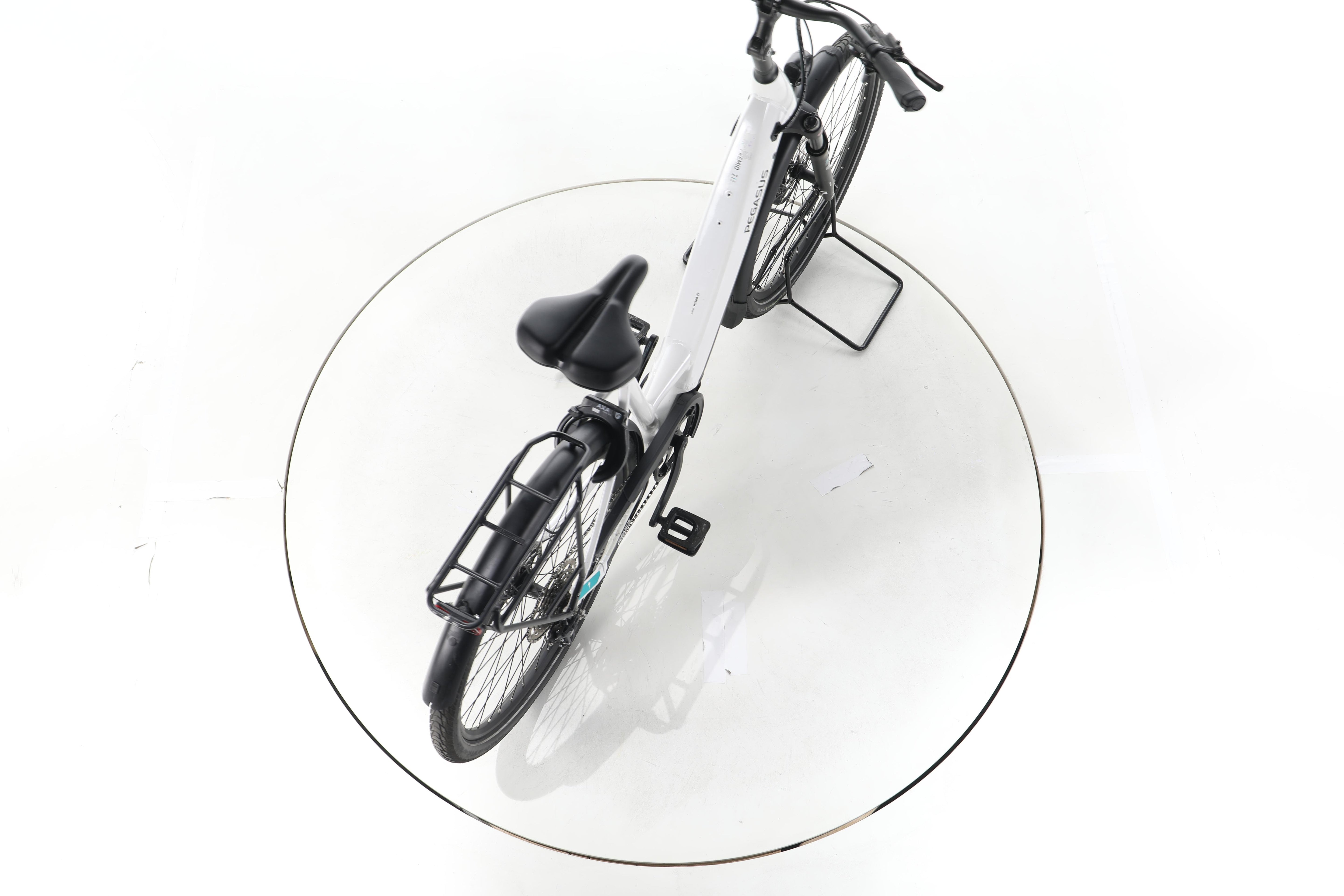 Pegasus Premio EVO 10 Lite Trekking E-Bike Tiefeinsteiger - Image 23