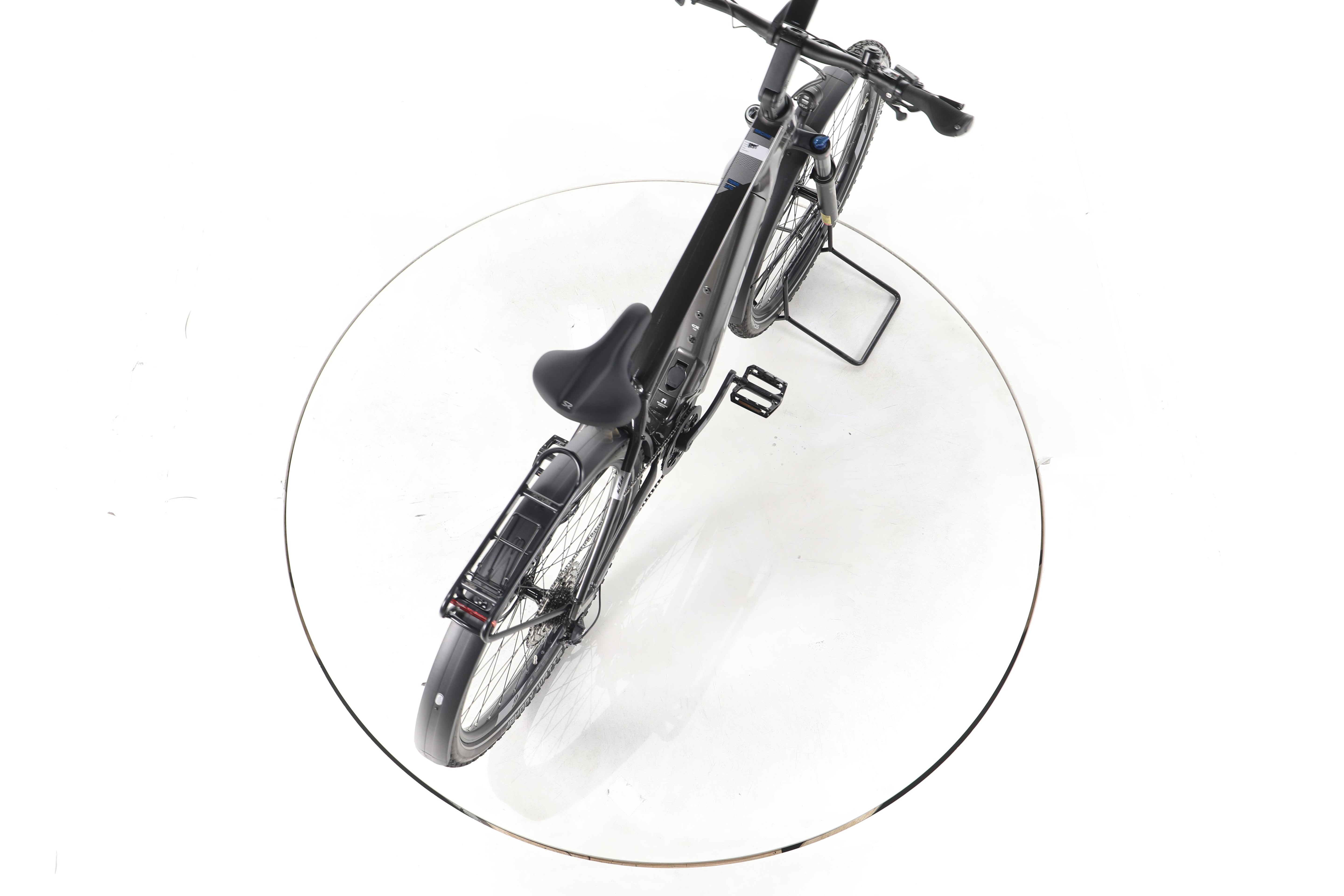 KTM Macina Team LFC Trekking E-Bike - Image 23