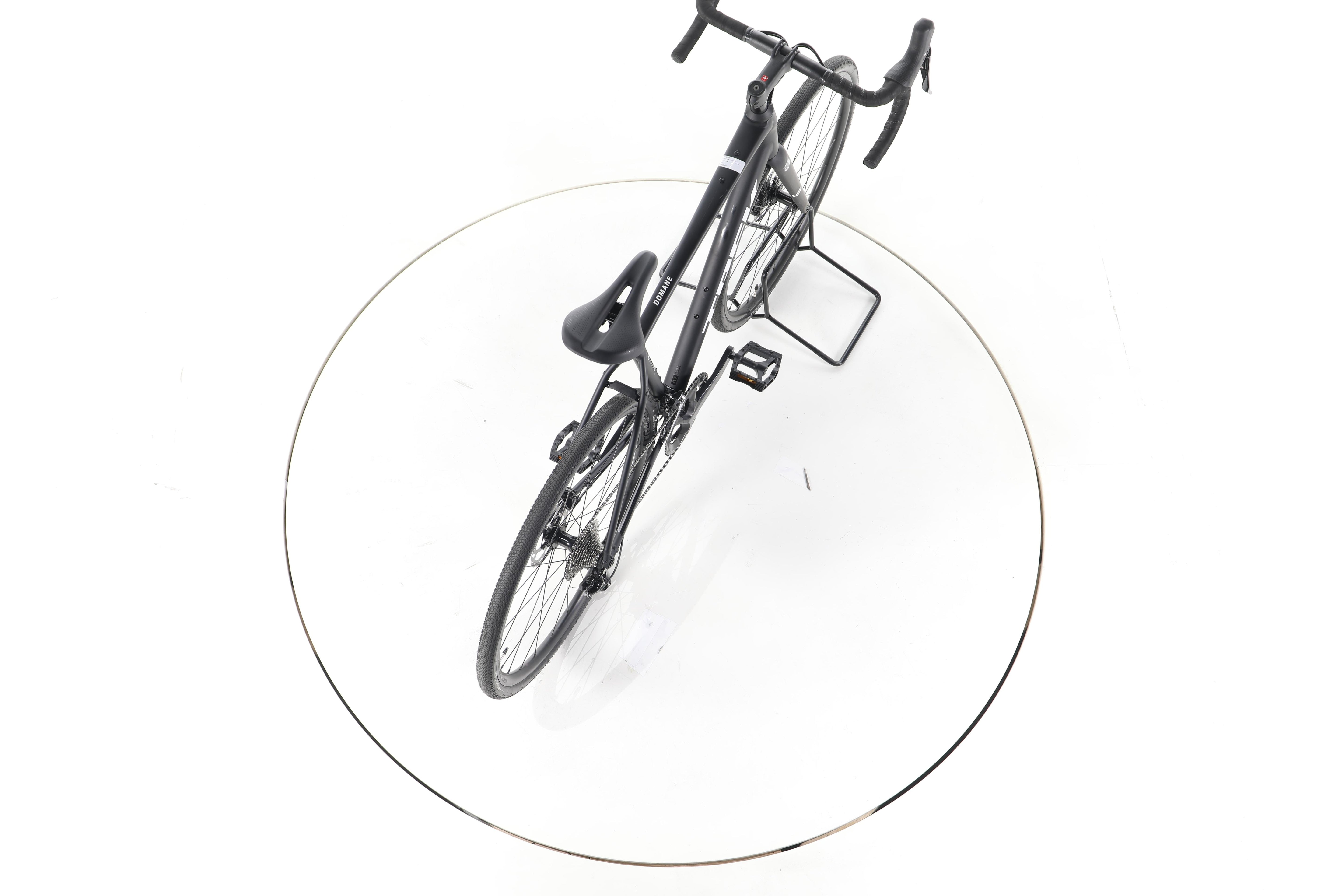 Trek Domane AL 5 - Image 23