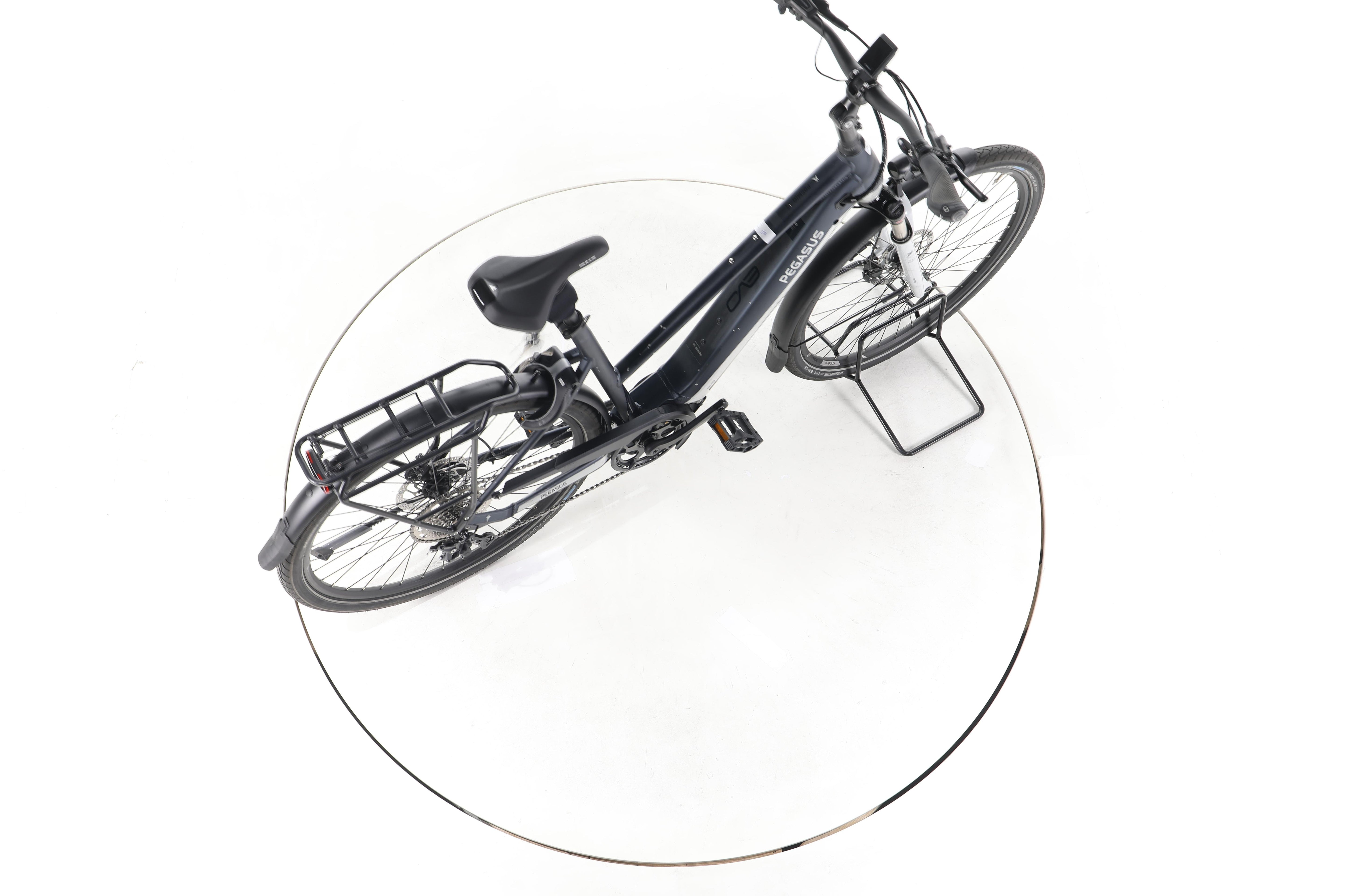 Pegasus Premio Evo 10 Lite Trekking E-Bike - Image 24