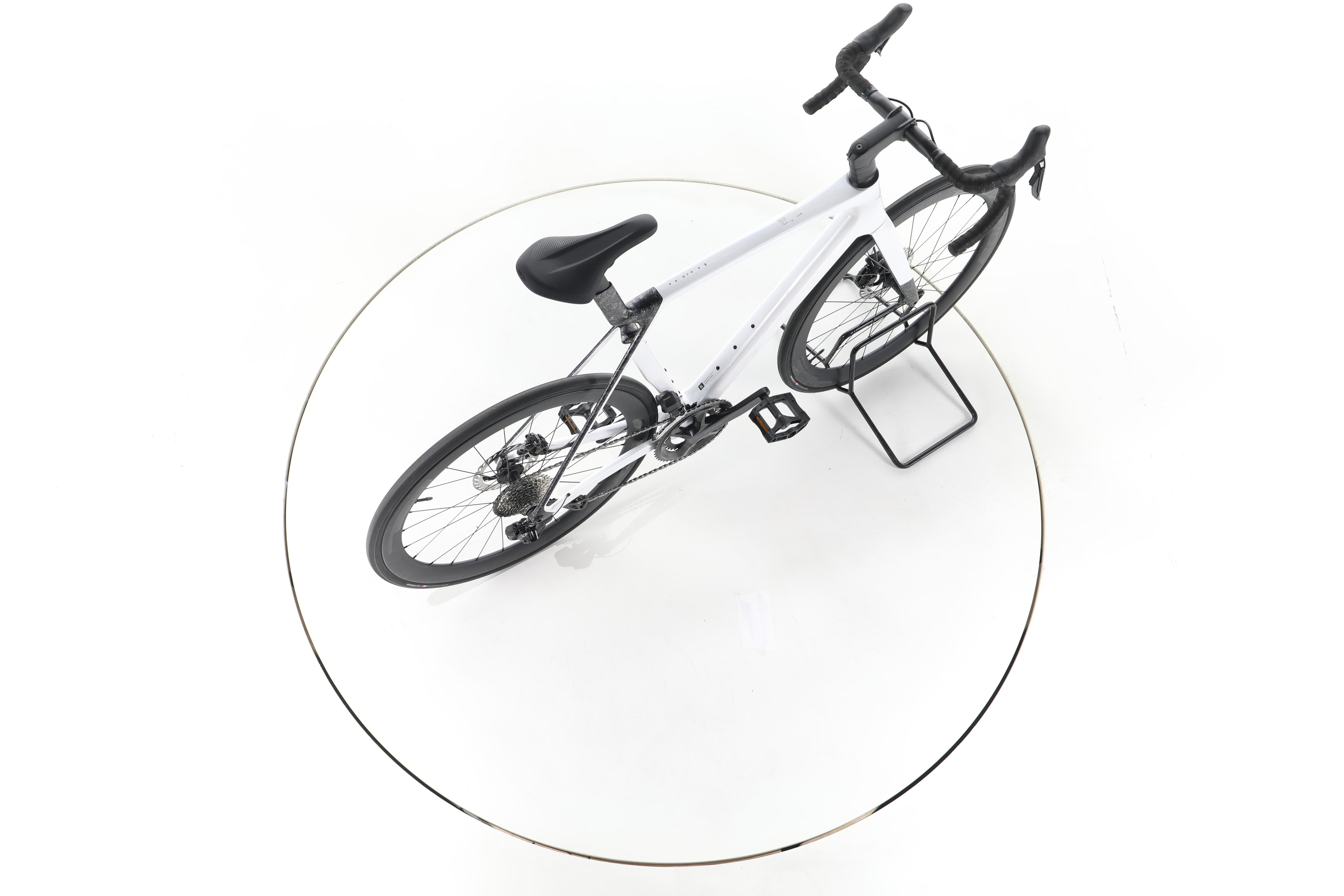 Trek Madone SL 6 - Image 24