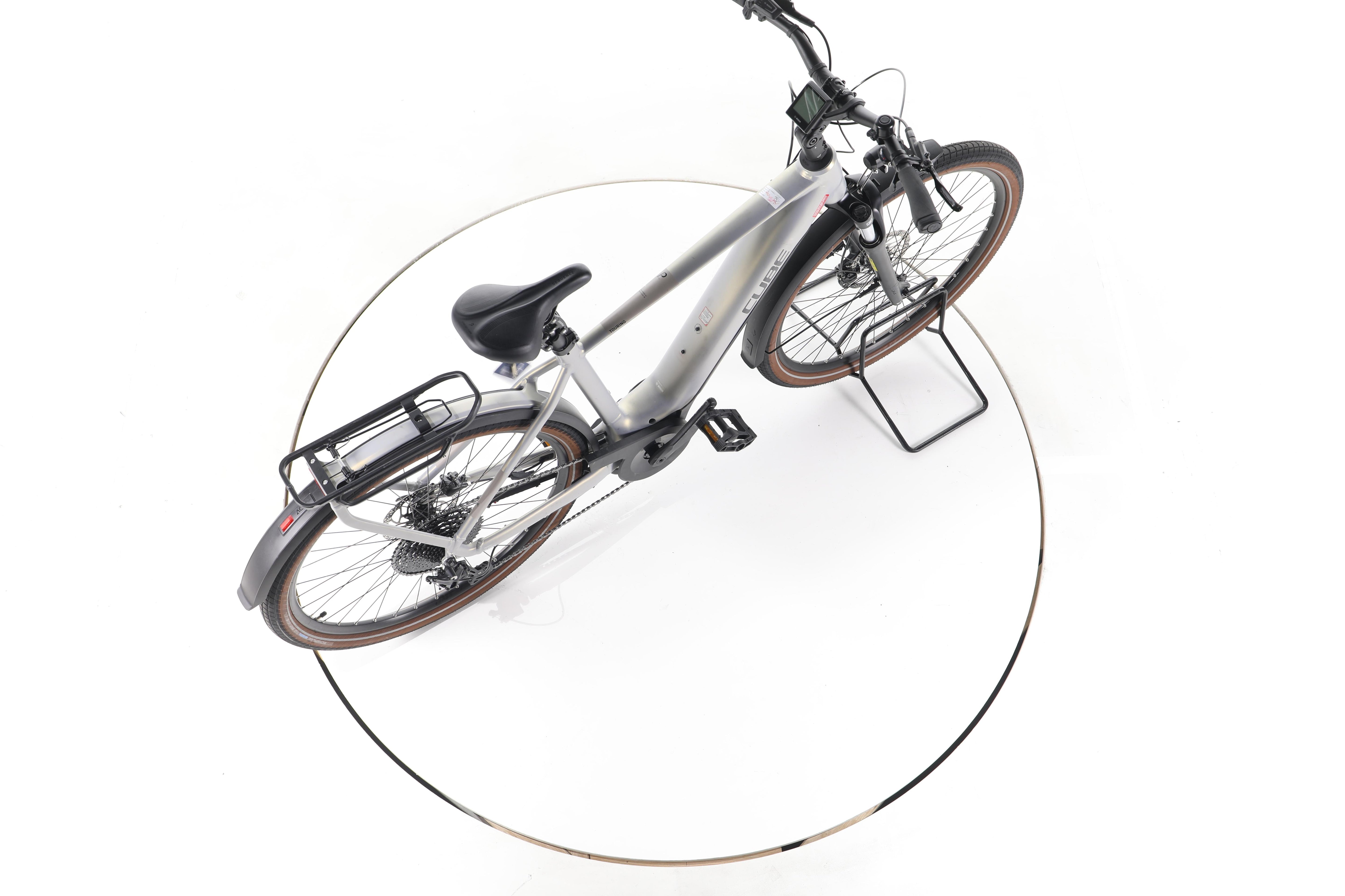 Cube Touring Hybrid Pro Trekking E-Bike - Image 24