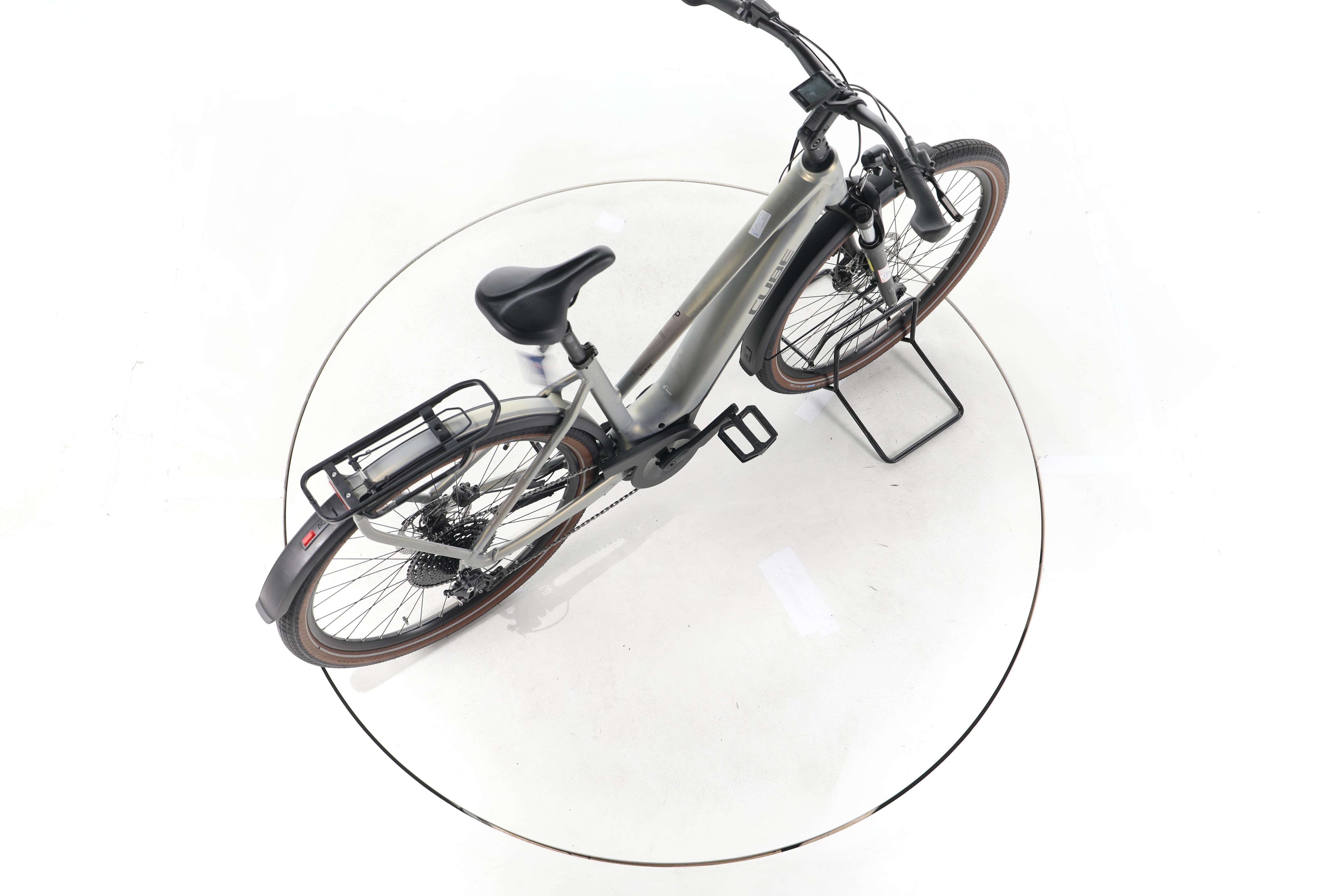 Cube Touring Hybrid Pro Trekking E-Bike - Image 24