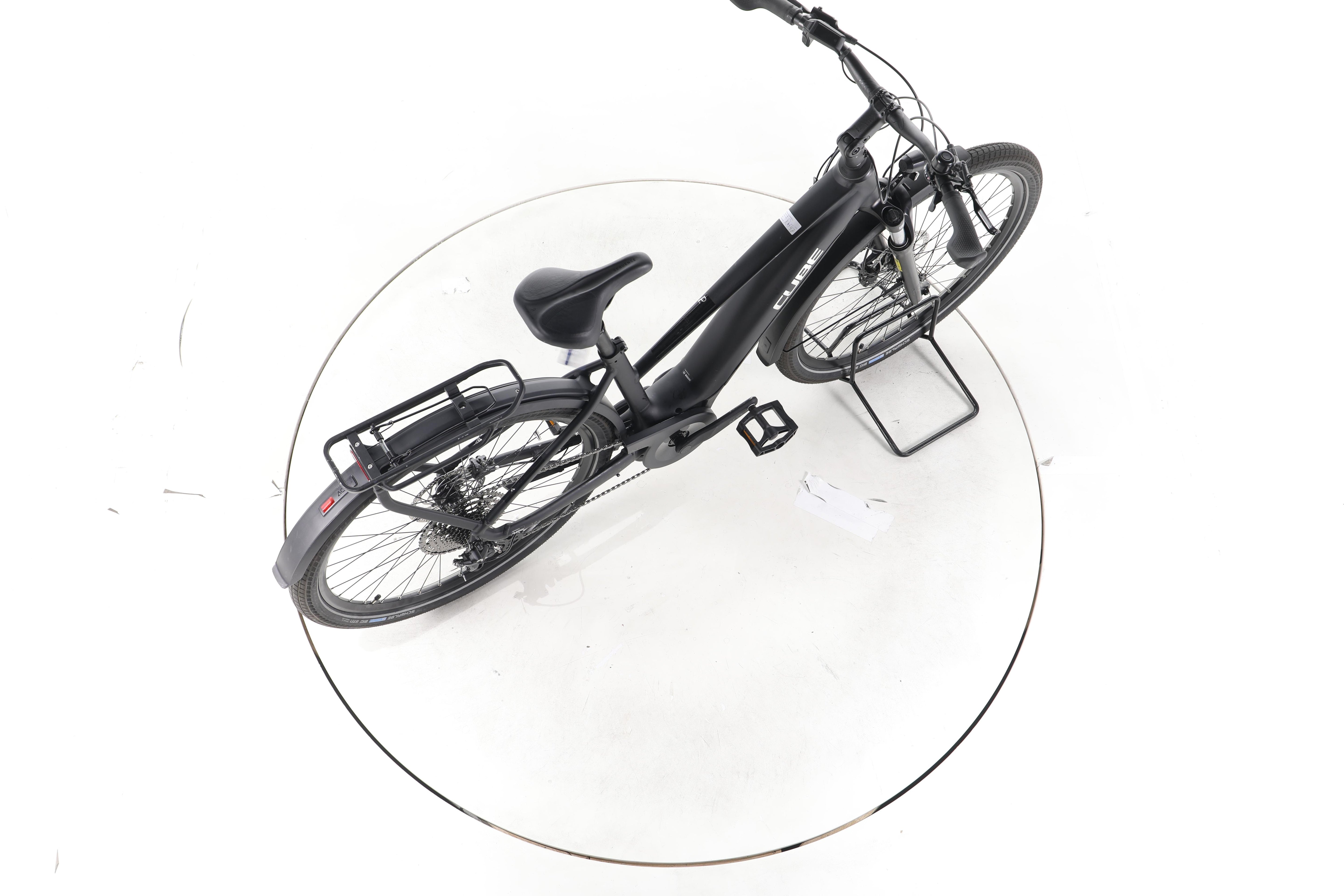 Cube Touring Hybrid Pro Trekking E-Bike 2024 - Image 24