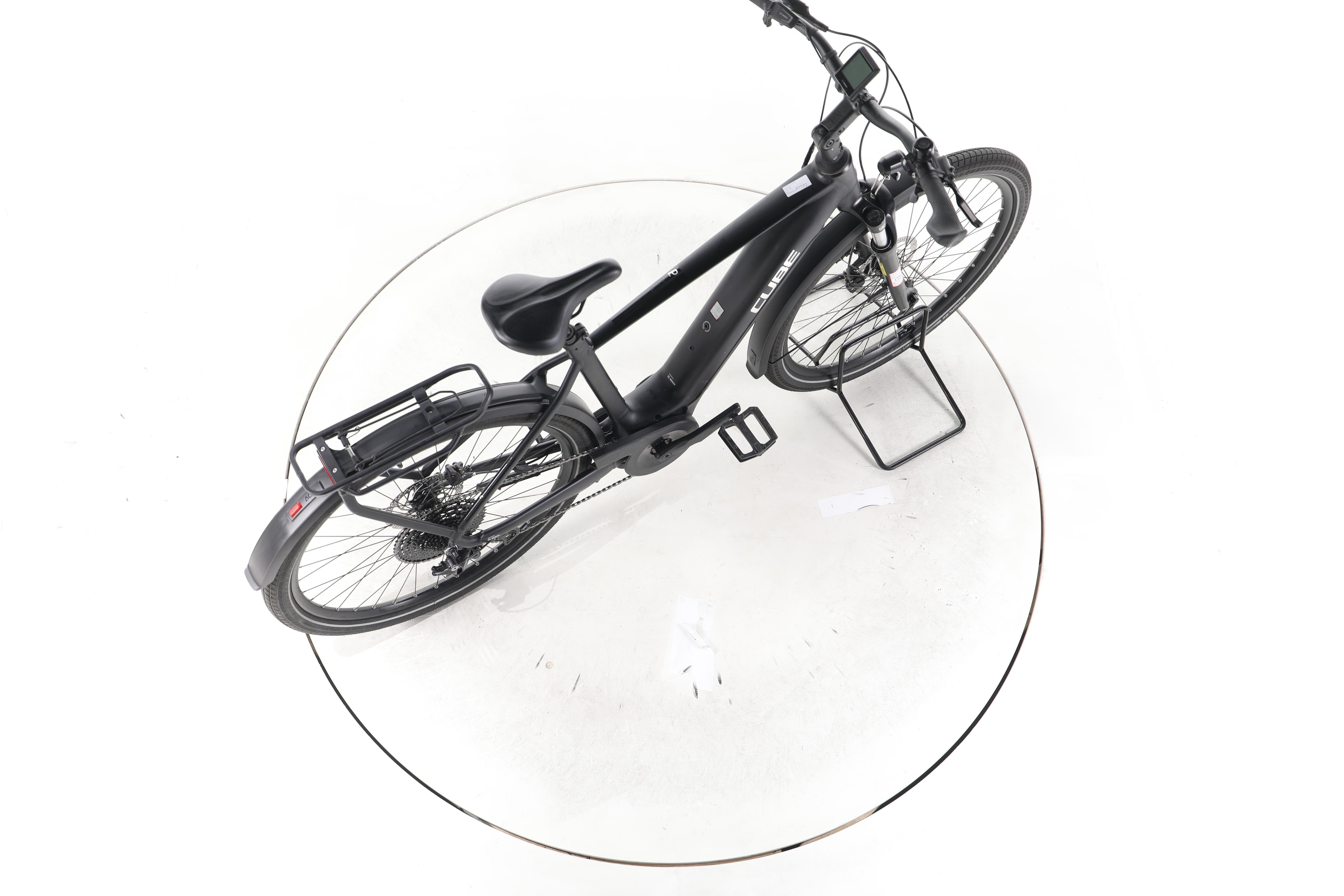 Cube Touring Hybrid Pro Trekking E-Bike - Image 24