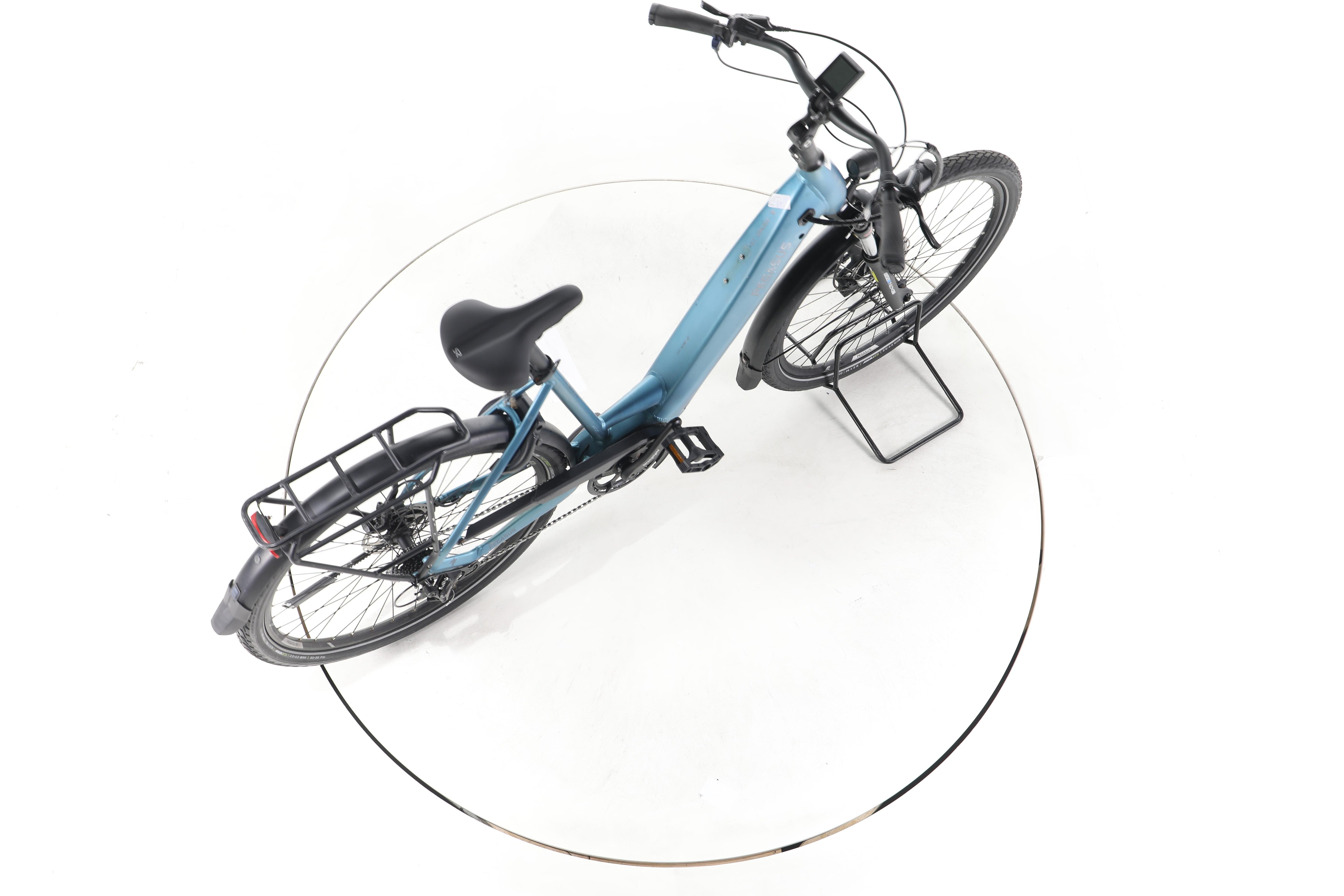 Pegasus Premio EVO Trekking E-Bike Tiefeinsteiger - Image 24
