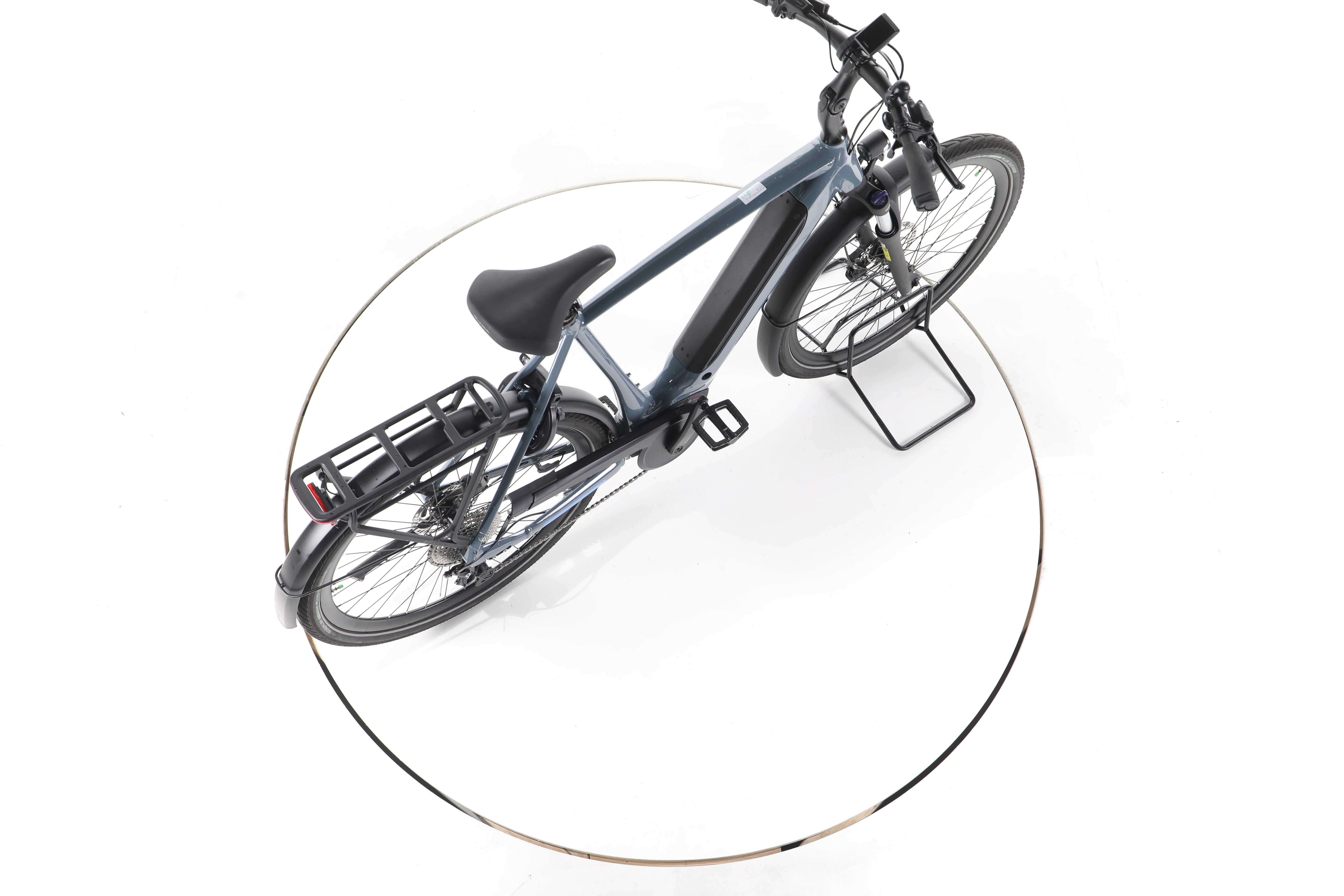 Gazelle Ultimate T10 HMB Trekking E-Bike - Image 24