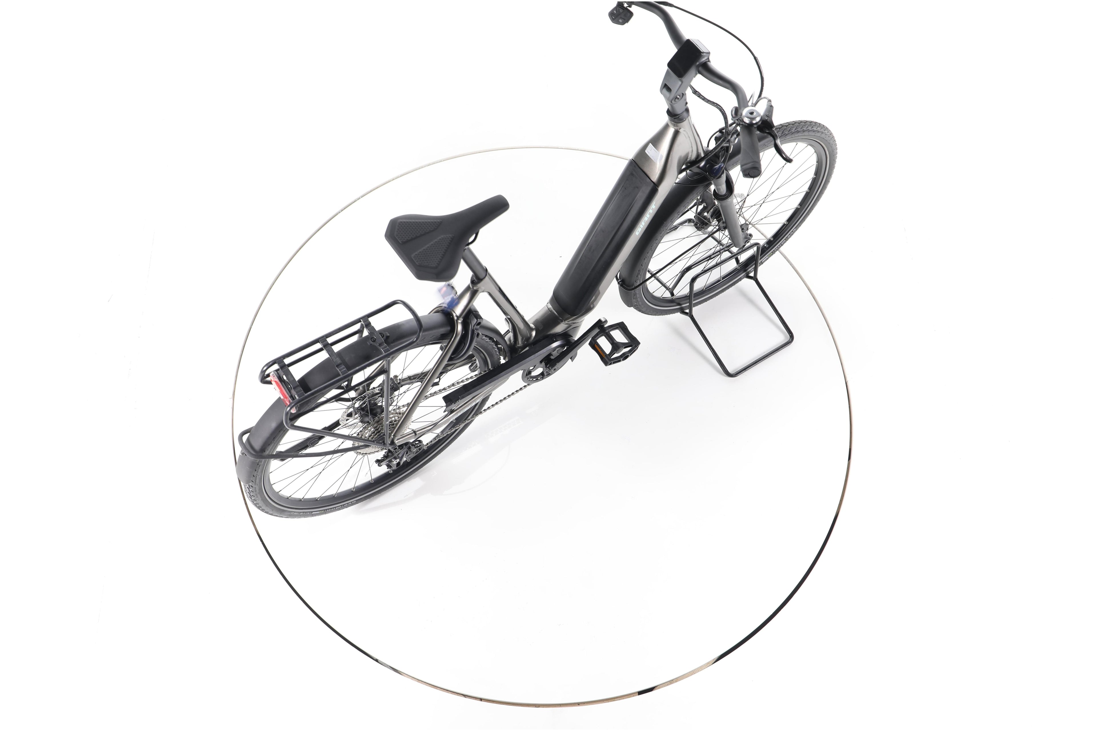 Giant DailyTour E+ 2 D Trekking E-Bike Tiefeinsteiger - Image 24