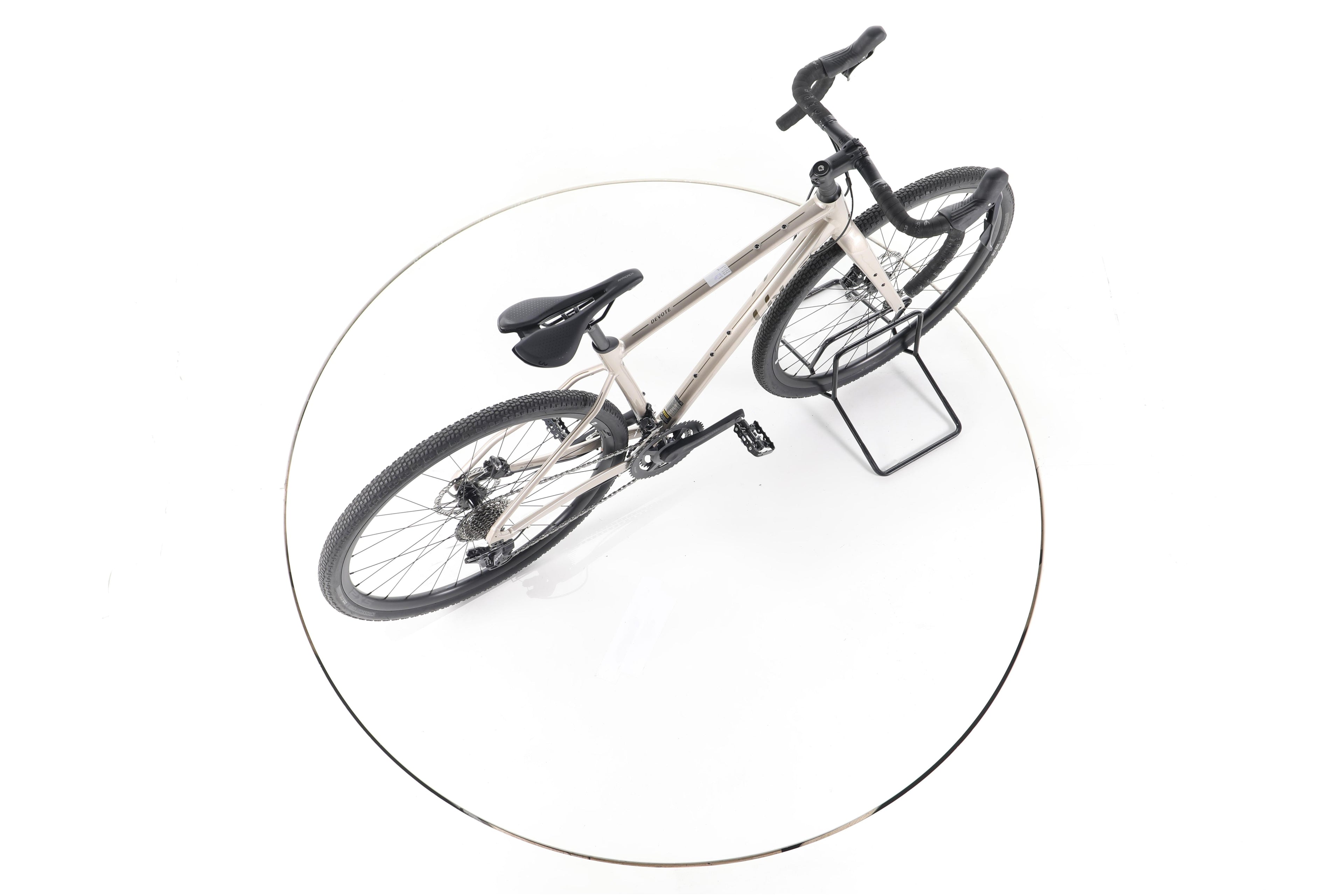 Liv Devote 0 - Image 24