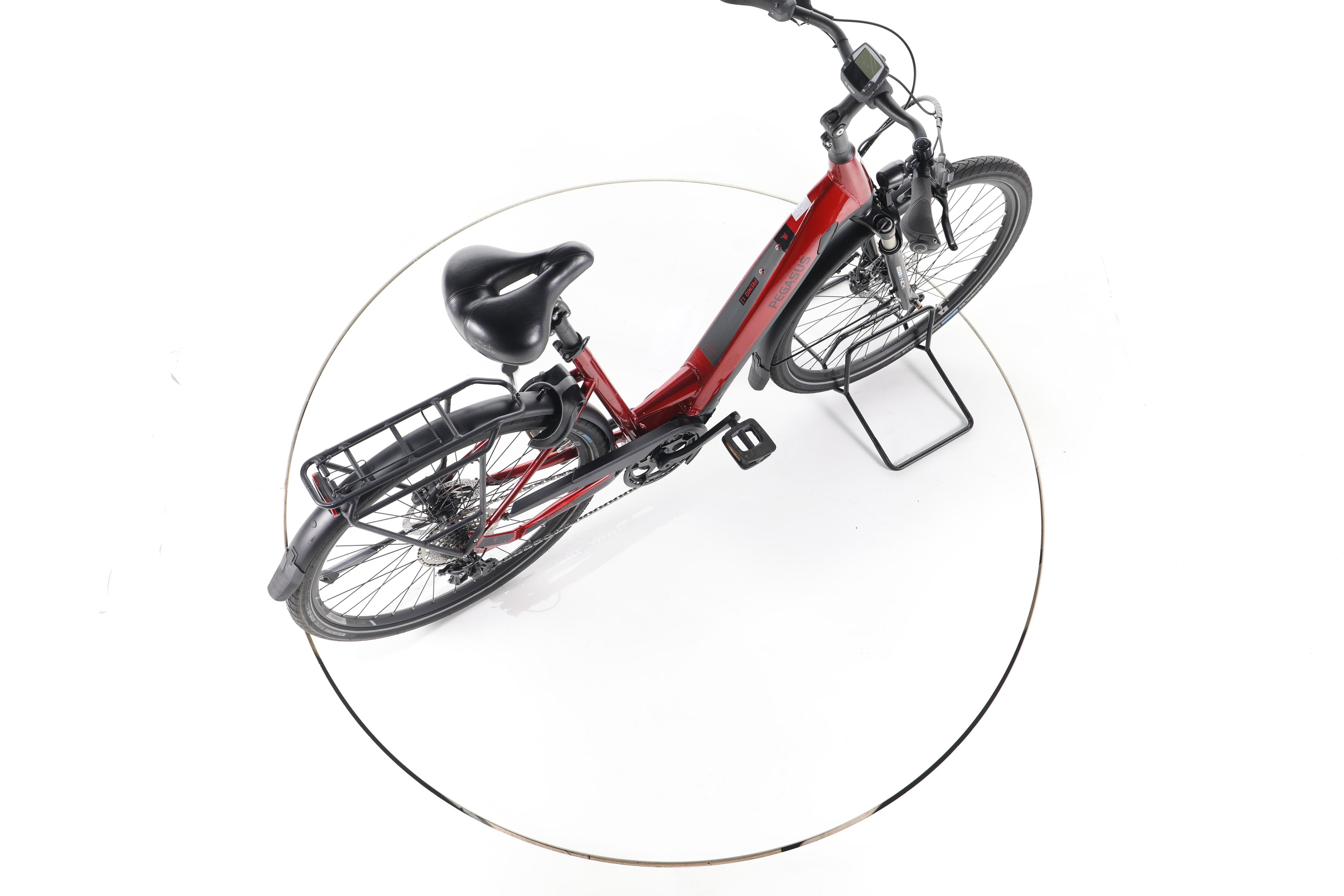 Pegasus Premio EVO 10 Lite Trekking E-Bike Tiefeinsteiger - Image 24
