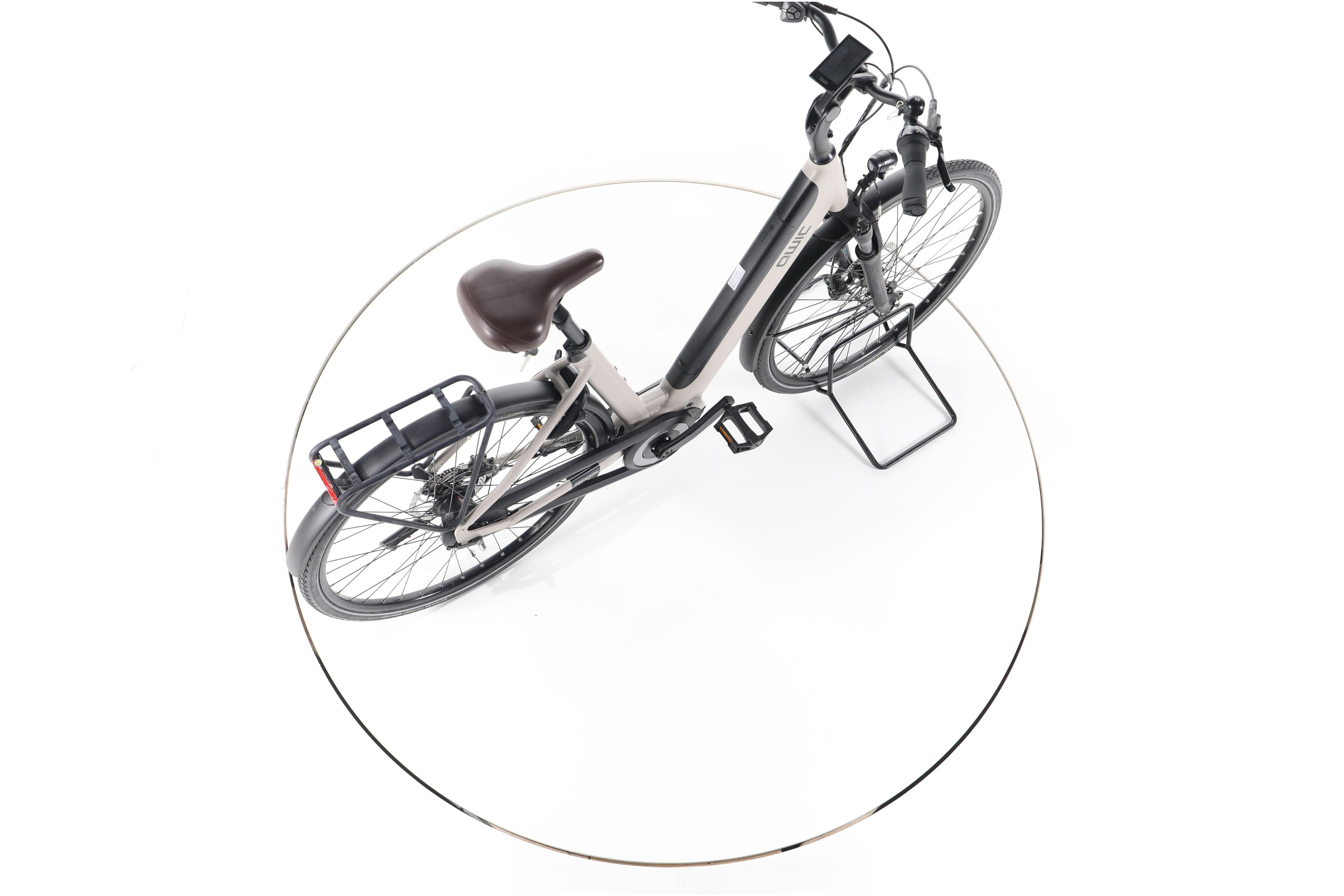 QWIC Premium i MN7+ City E-Bike Tiefeinsteiger - Image 24