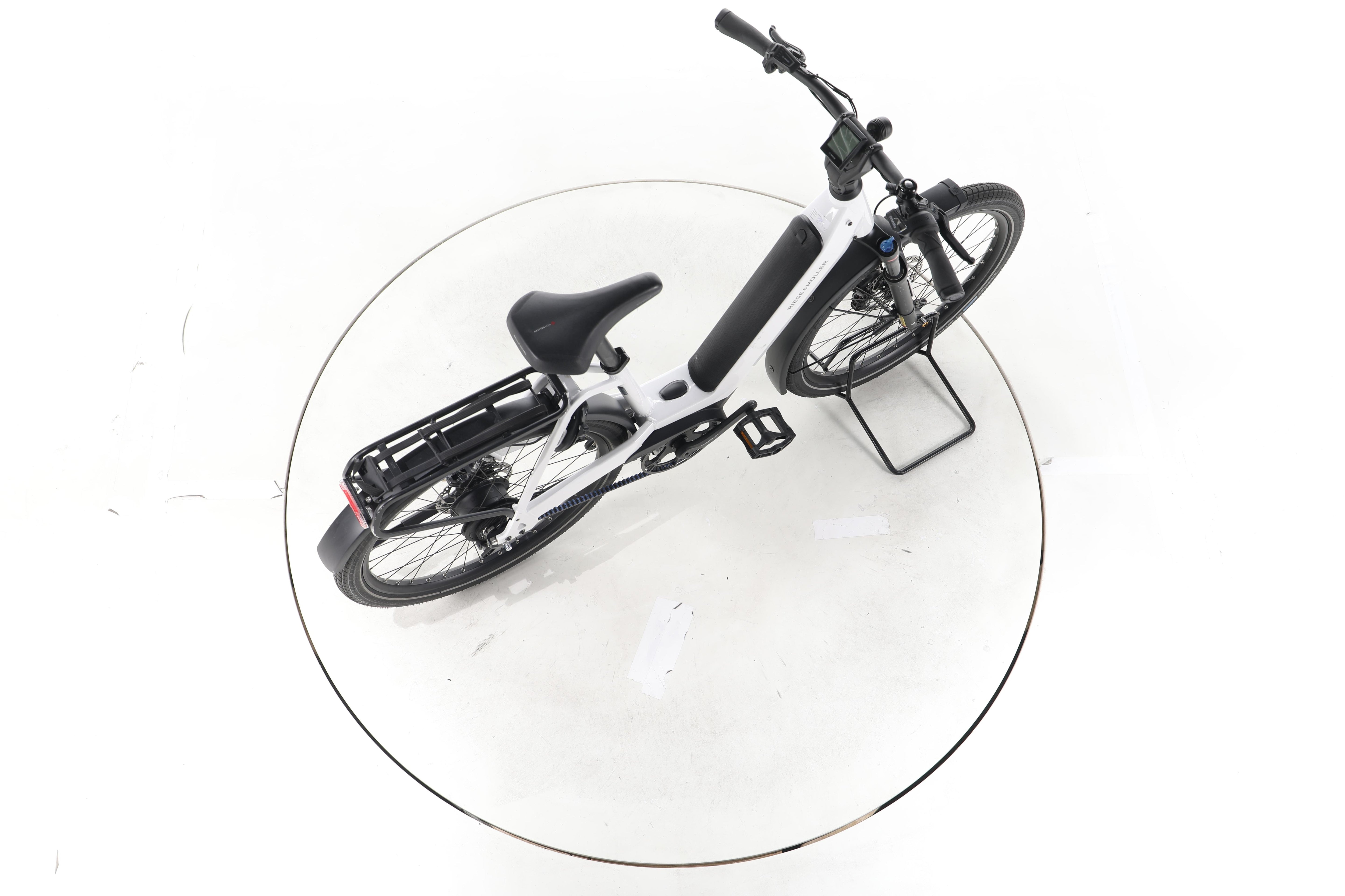 Riese & Müller Nevo4 GT vario City E-Bike Tiefeinsteiger 2024 - Image 24