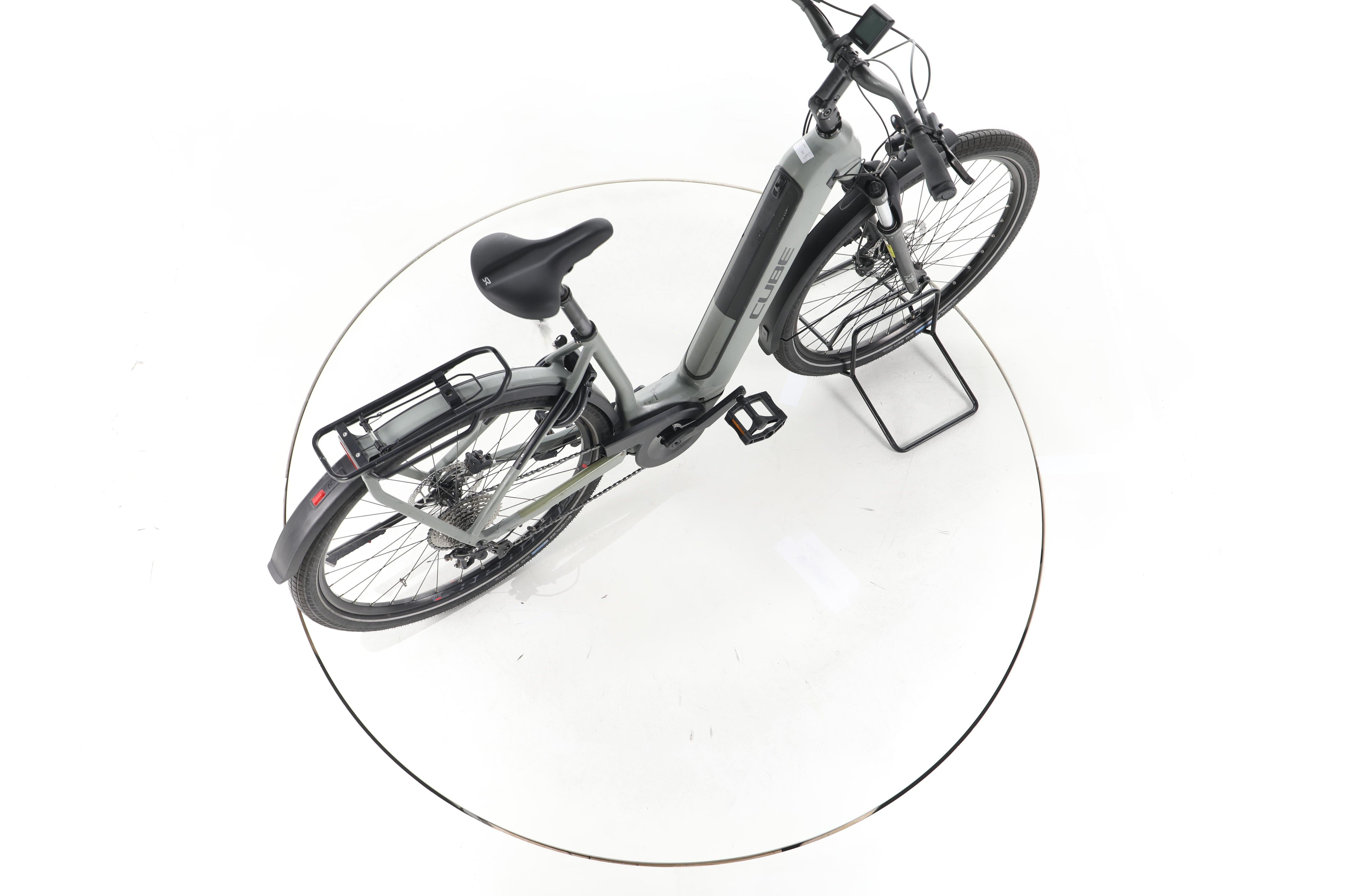 Cube Kathmandu Hybrid ONE Trekking E-Bike Tiefeinsteiger - Image 24