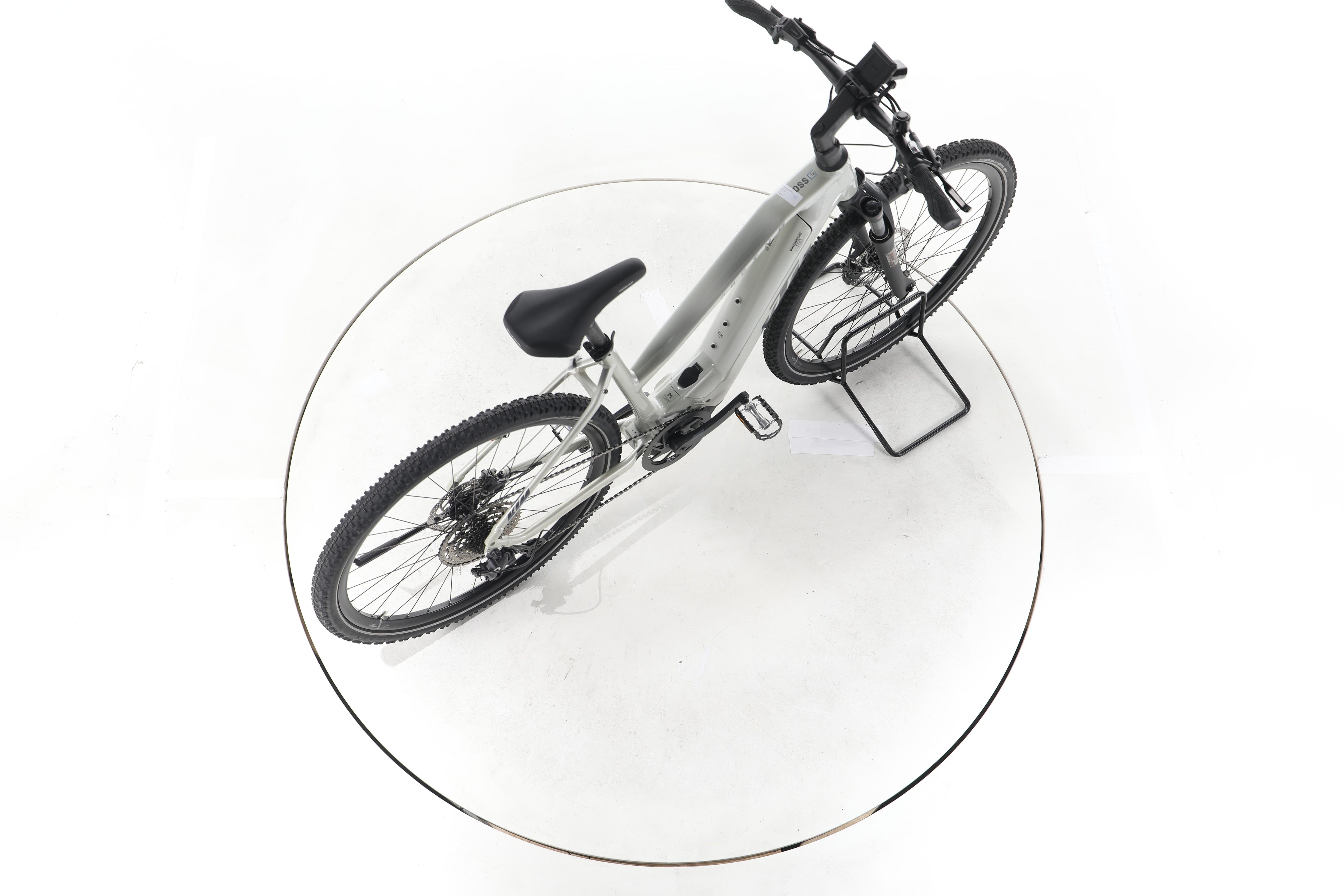 KTM Macina Cross 720 E-Bike 2024 - Image 24
