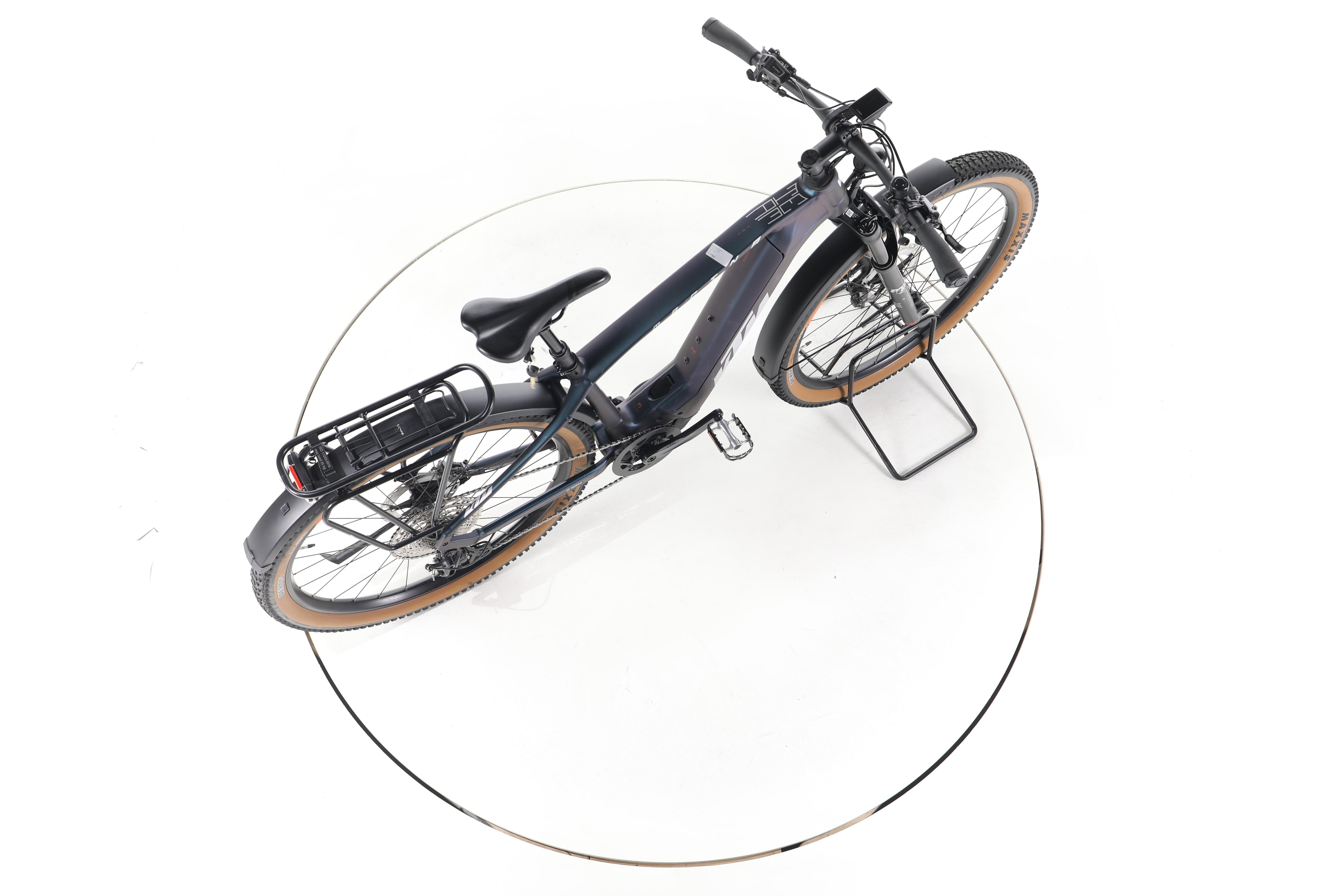 KTM Macina Team 791 Trekking E-Bike - Image 24