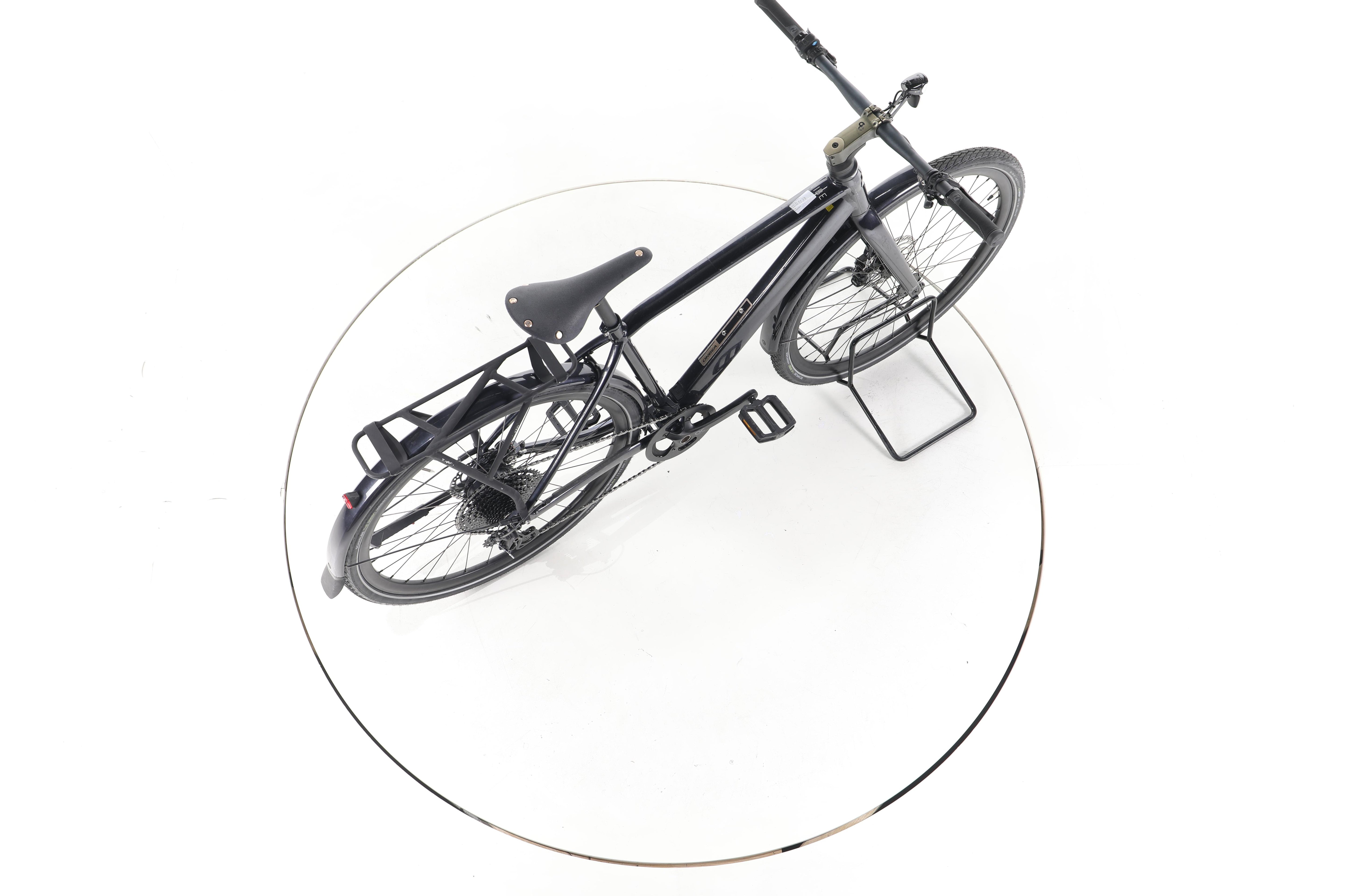 Orbea Vibe H30 EQ Trekking E-Bike - Image 24