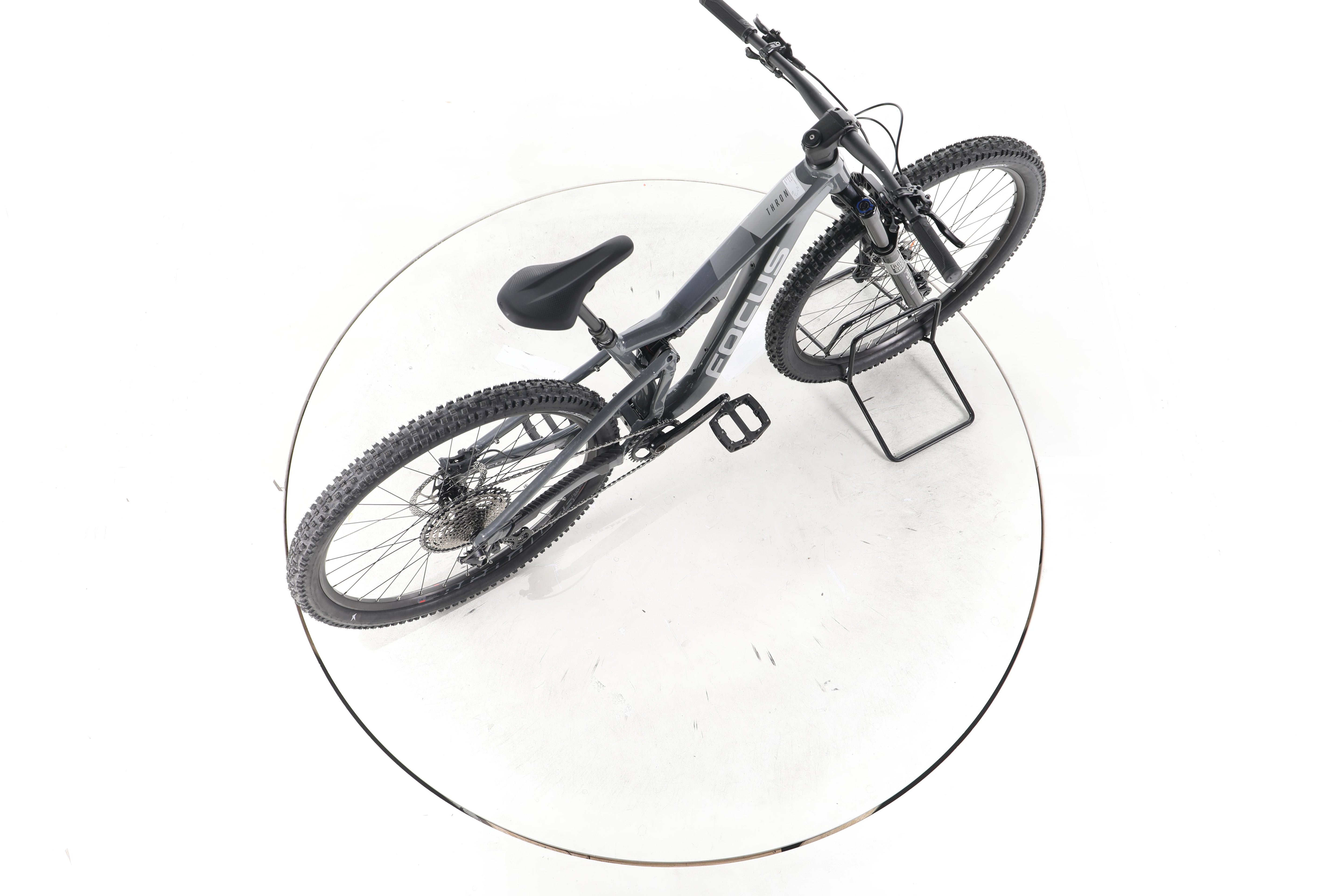 Focus Thron 6.8 Fahrrad Fully - Image 24